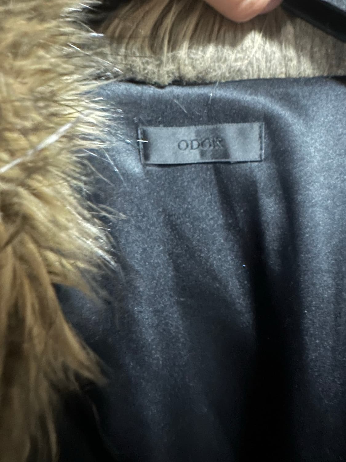 오도어 페이크 퍼 자켓 상품이미지4