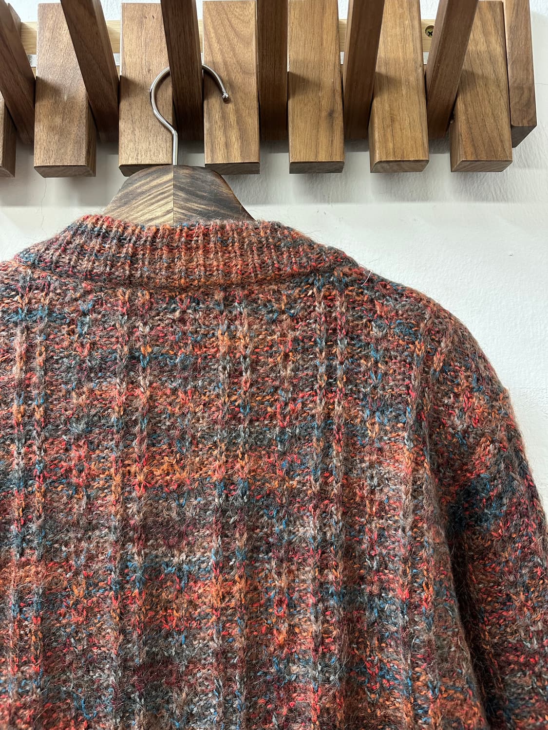 일본빈티지 울 블랜드 혼방 잔체크 패턴 골드 버튼 디테일 스웨터 상품이미지7