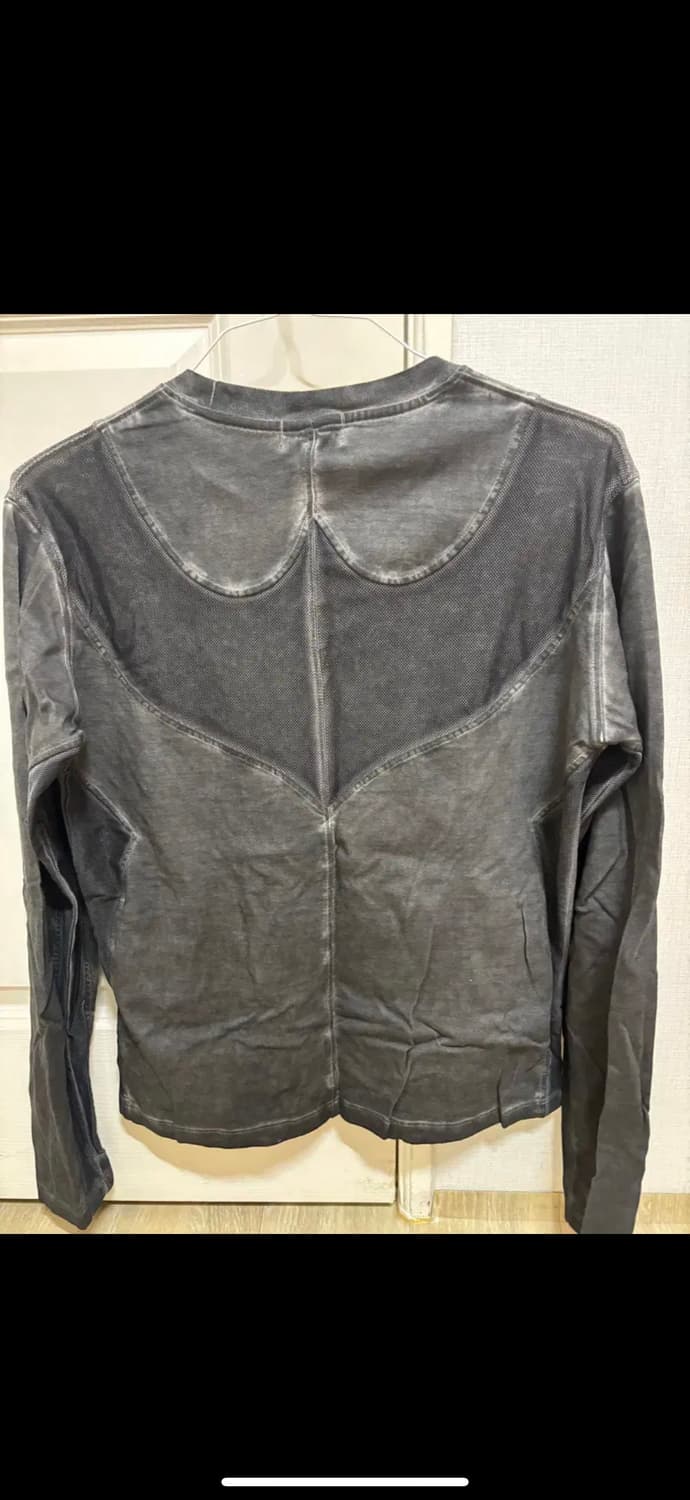 떠그클럽 롱슬리브 차콜 2사이즈 상품이미지3