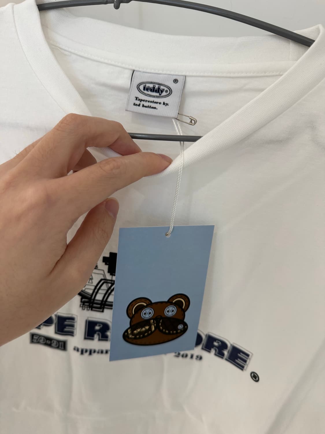 테이프리스토어 반팔 티셔츠 os 상품이미지3