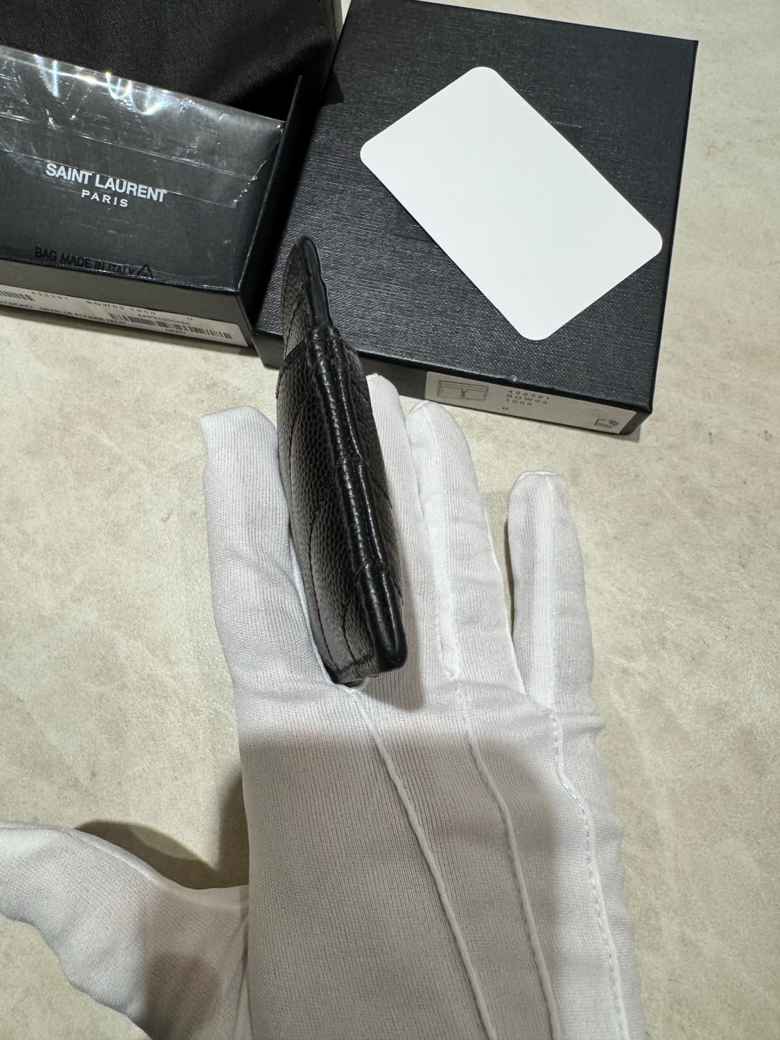 (정품,풀구성) 생로랑 마틀라세 은장 모노그램  카드지갑 상품이미지5