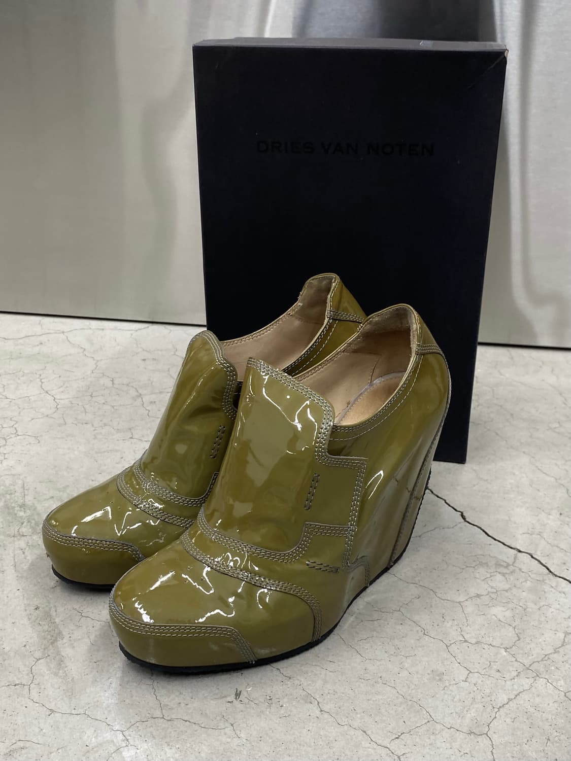 드리스 반 노튼 페이턴트 웨지 힐 상품이미지8