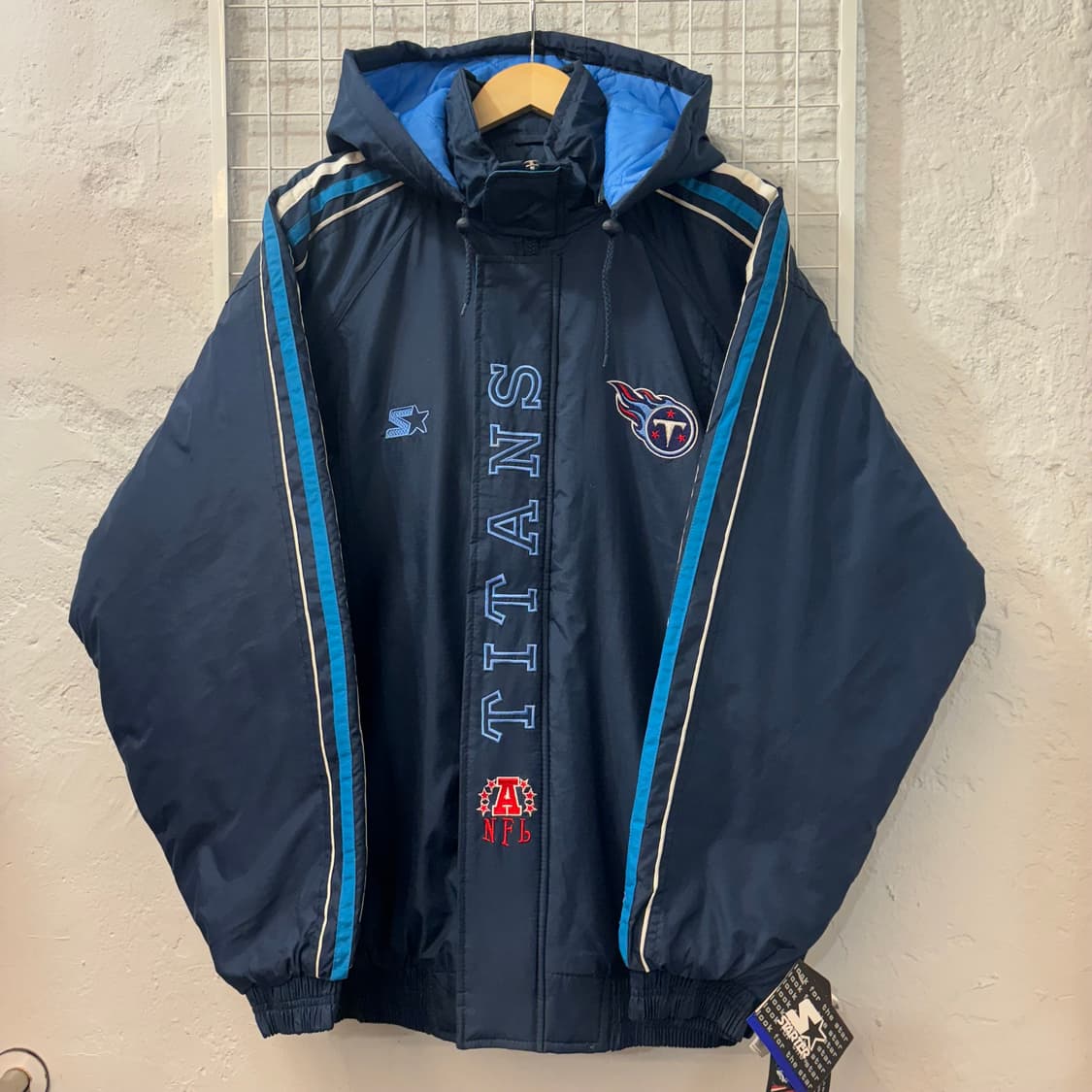 NFL X 스타터 90s 올드스쿨 테네시 타이탄스 패딩 자켓 XL 상품이미지1