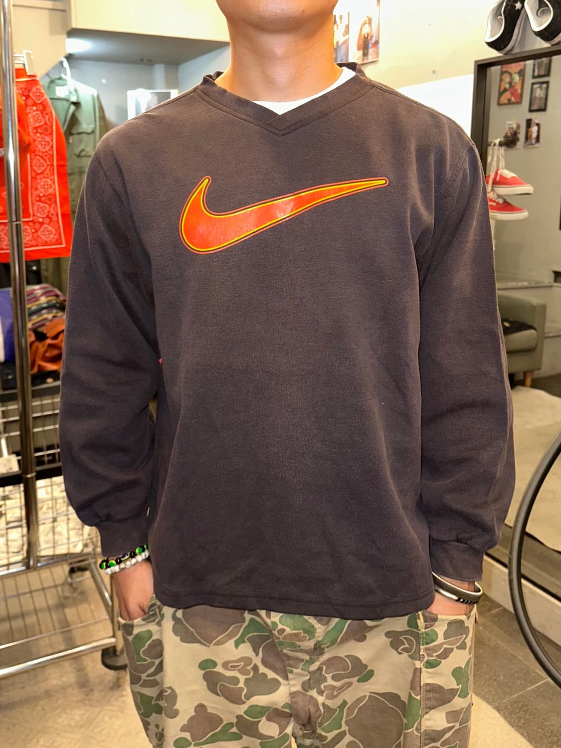 90’s Nike V-neck Swoosh fading sleeve 상품이미지3