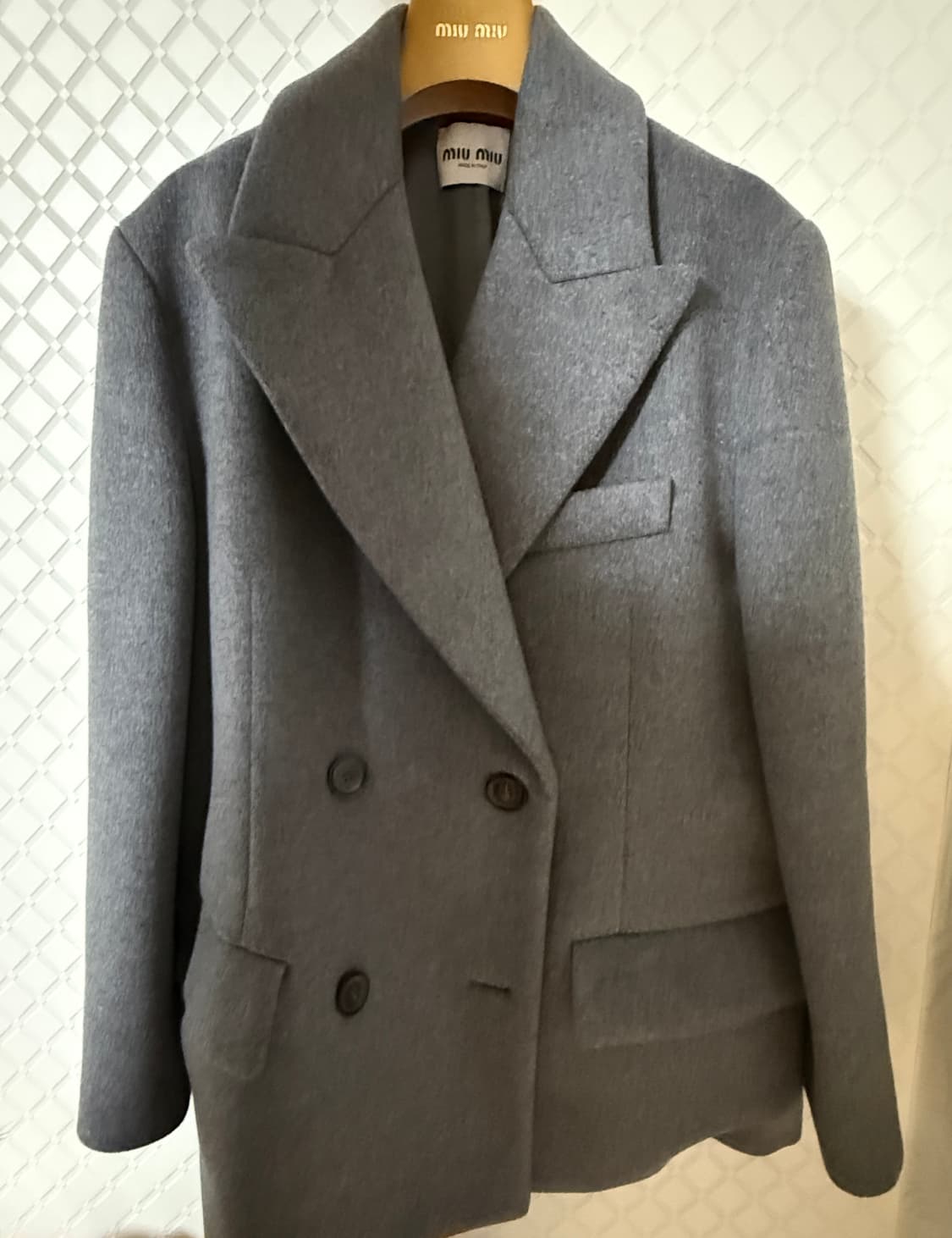 미우미우 miumiu 더블 브레스트 벨루어 자수 코트 44 그레이 상품이미지2