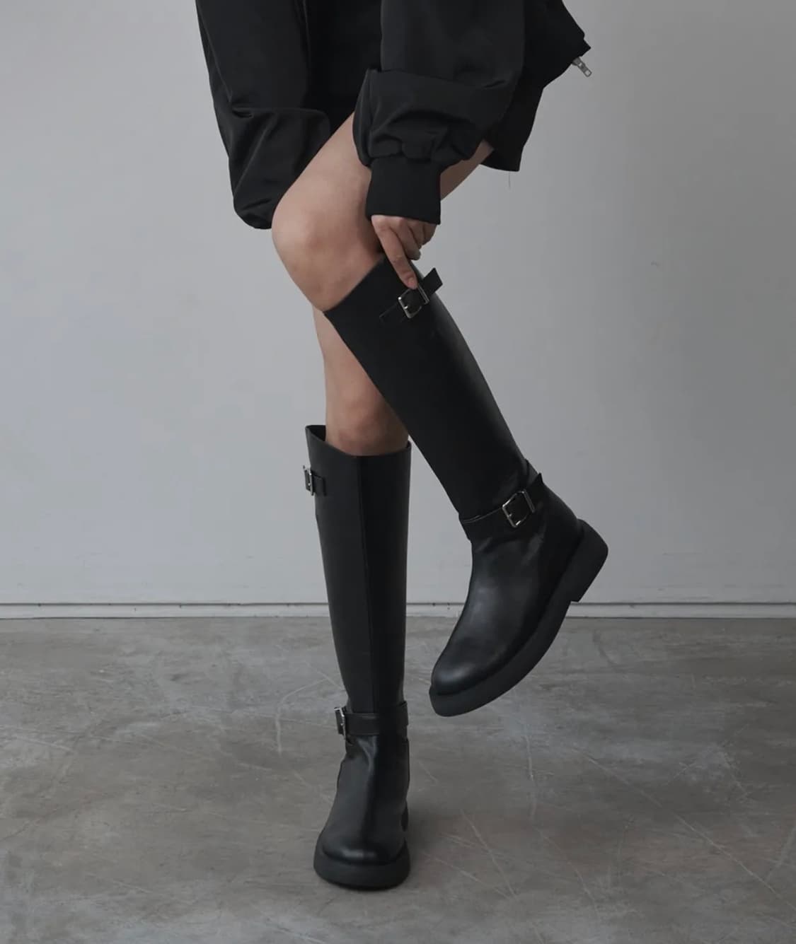 솔트앤초콜릿 라운드 토 라이더 플랫 롱부츠 상품이미지1