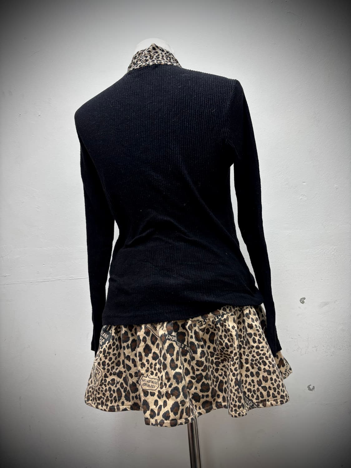 [GAL&Kitsch] Leopard Detail Black Slim F 상품이미지5