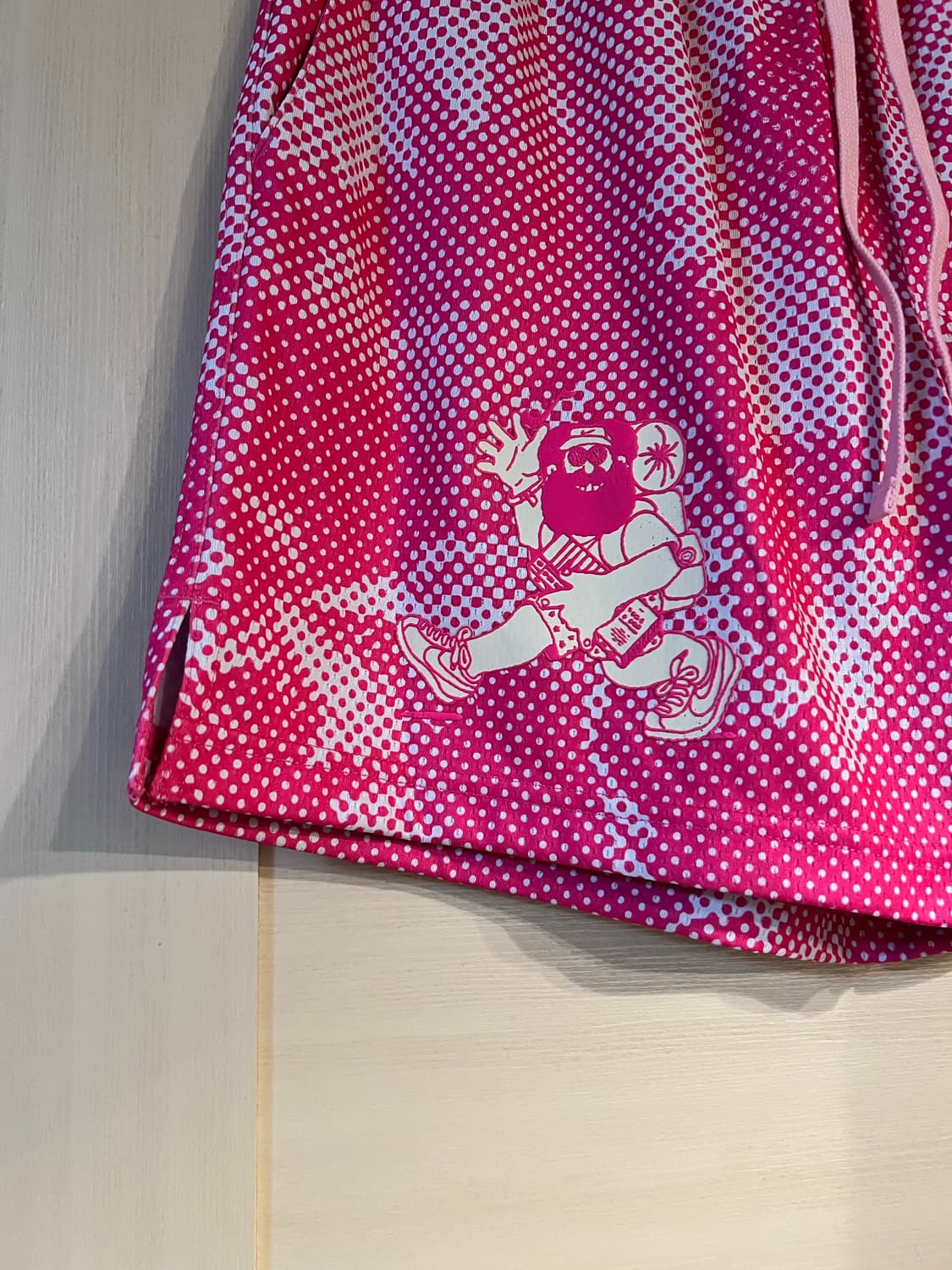 나이키 플로우 데이하이크 숏츠 반바지 핫핑크 상품이미지3