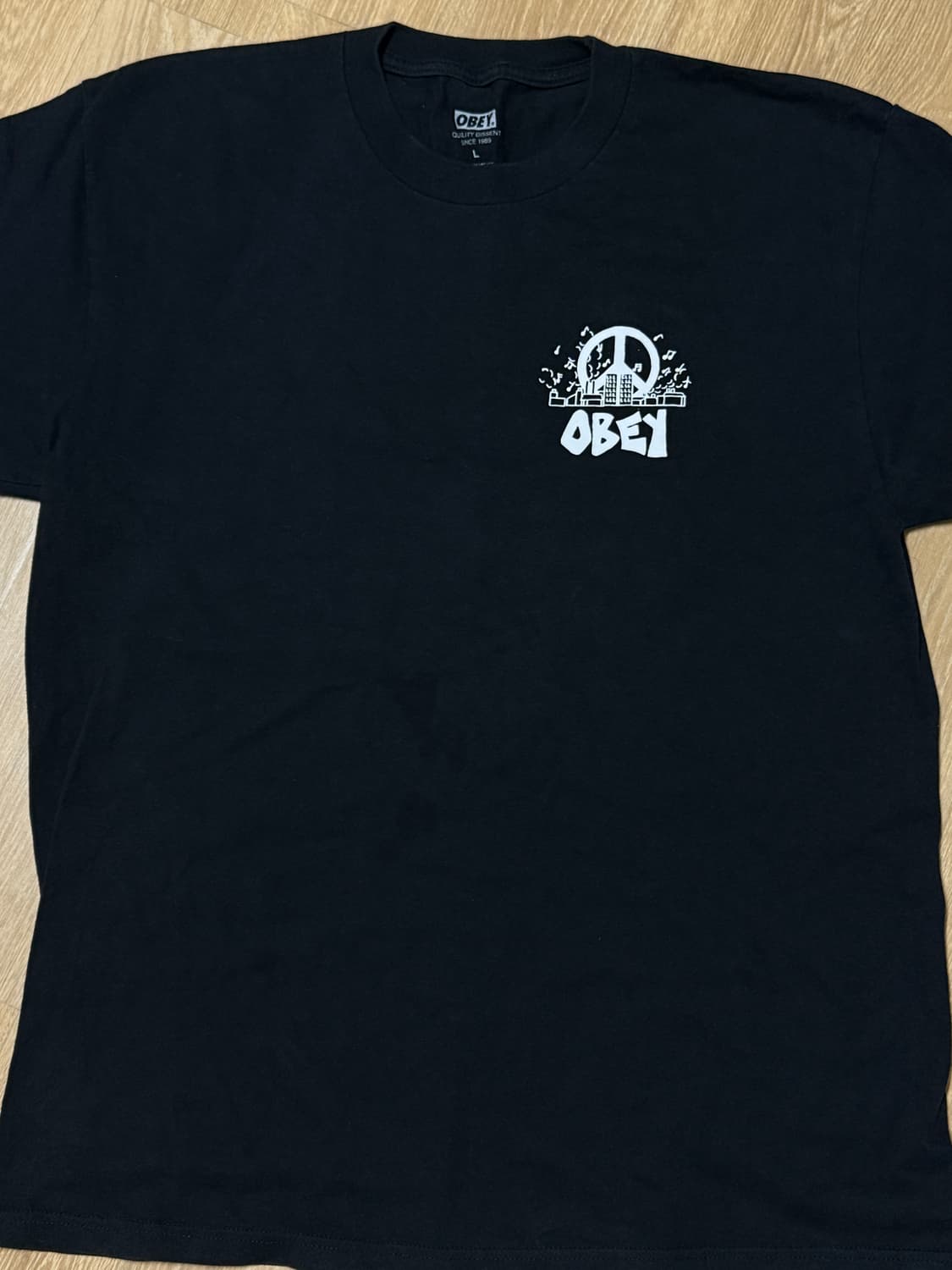 [L] Obey 오베이 그래픽 티셔츠  상품이미지1
