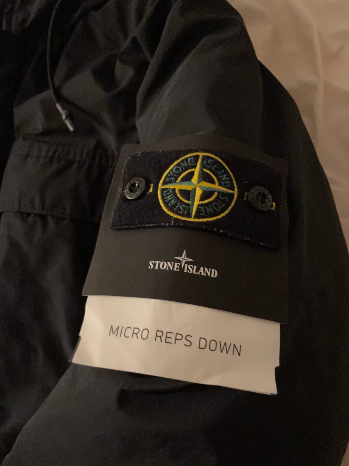 스톤아일랜드 마이크로랩스 다운 L사이즈 상품이미지6