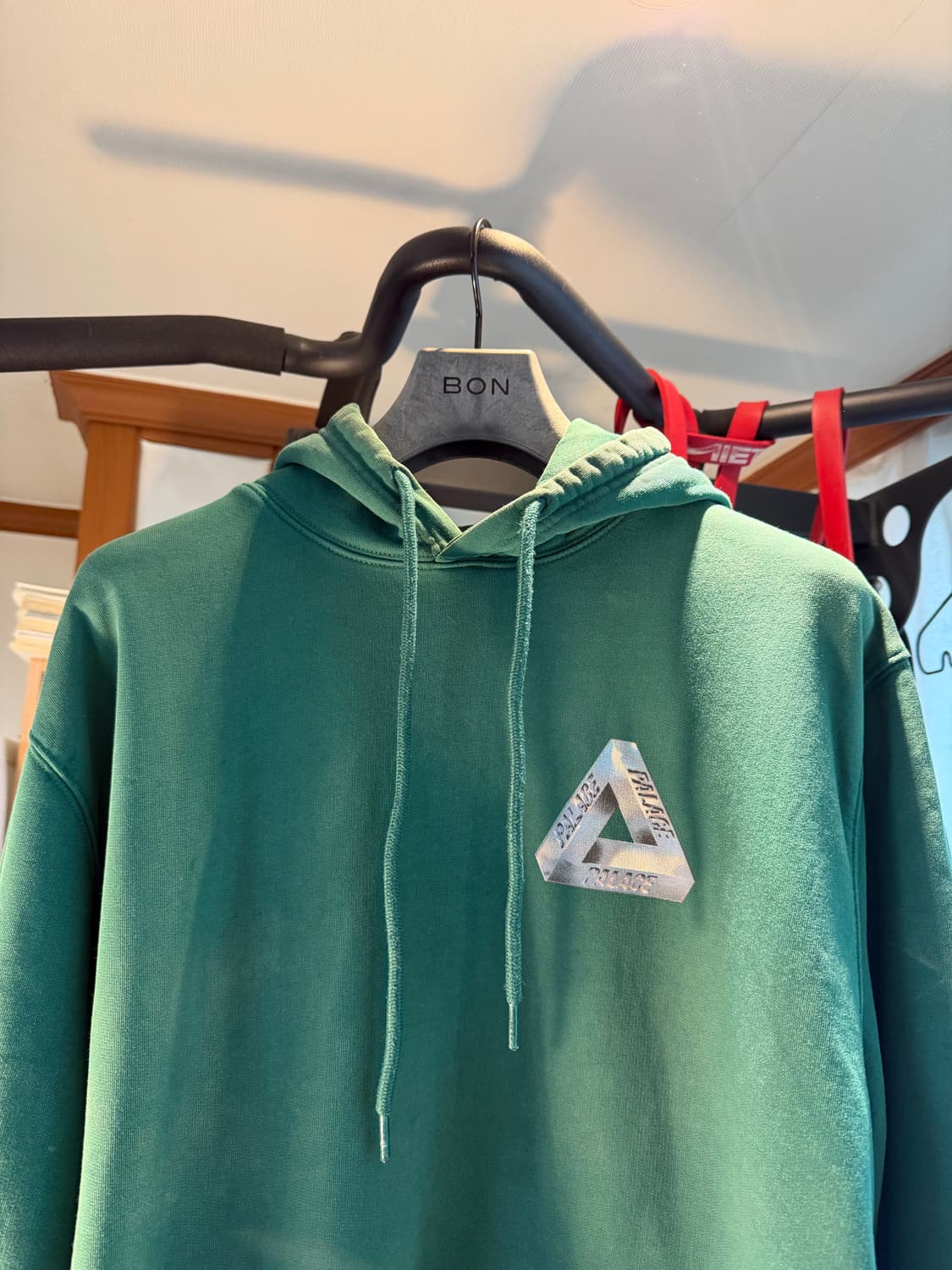 팔라스 [정품] 후드티 (시세 40만) 크롬 후드티 스웻셔츠 L(105) 상품이미지1