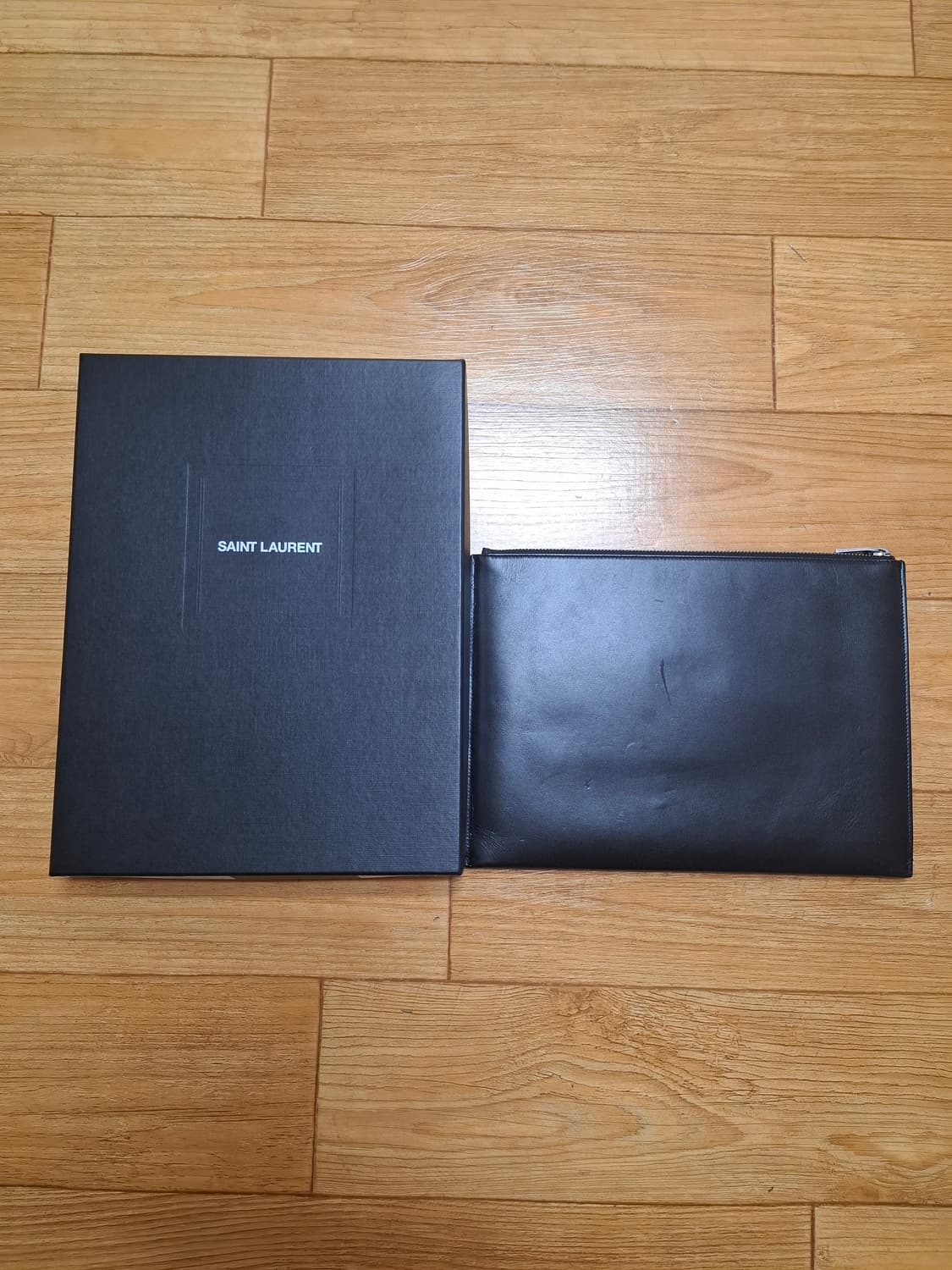 생로랑 모노그램 레더 클러치백 상품이미지6