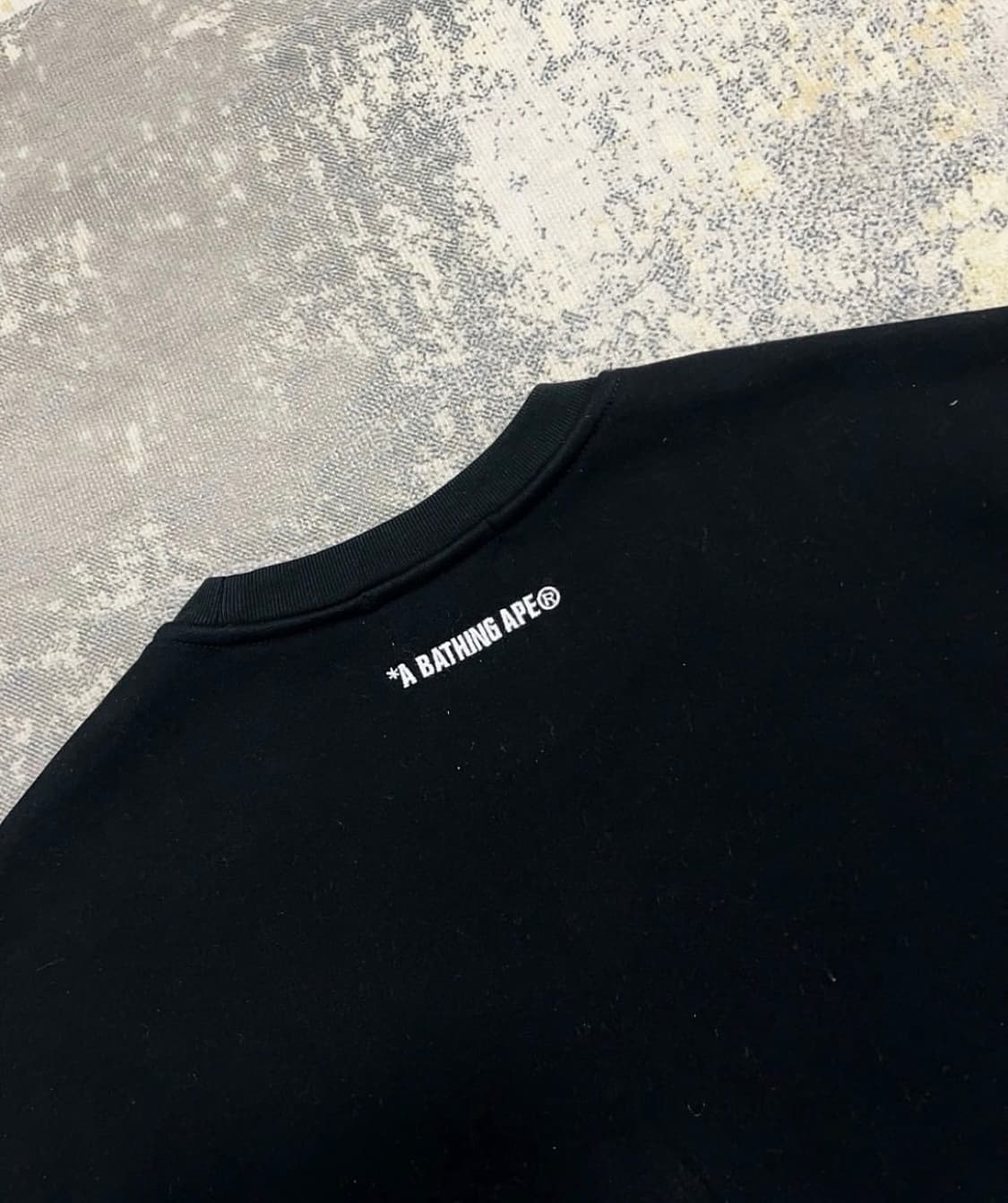 베이프 Bape 컬러 빅로고 맨투맨 블랙 상품이미지4