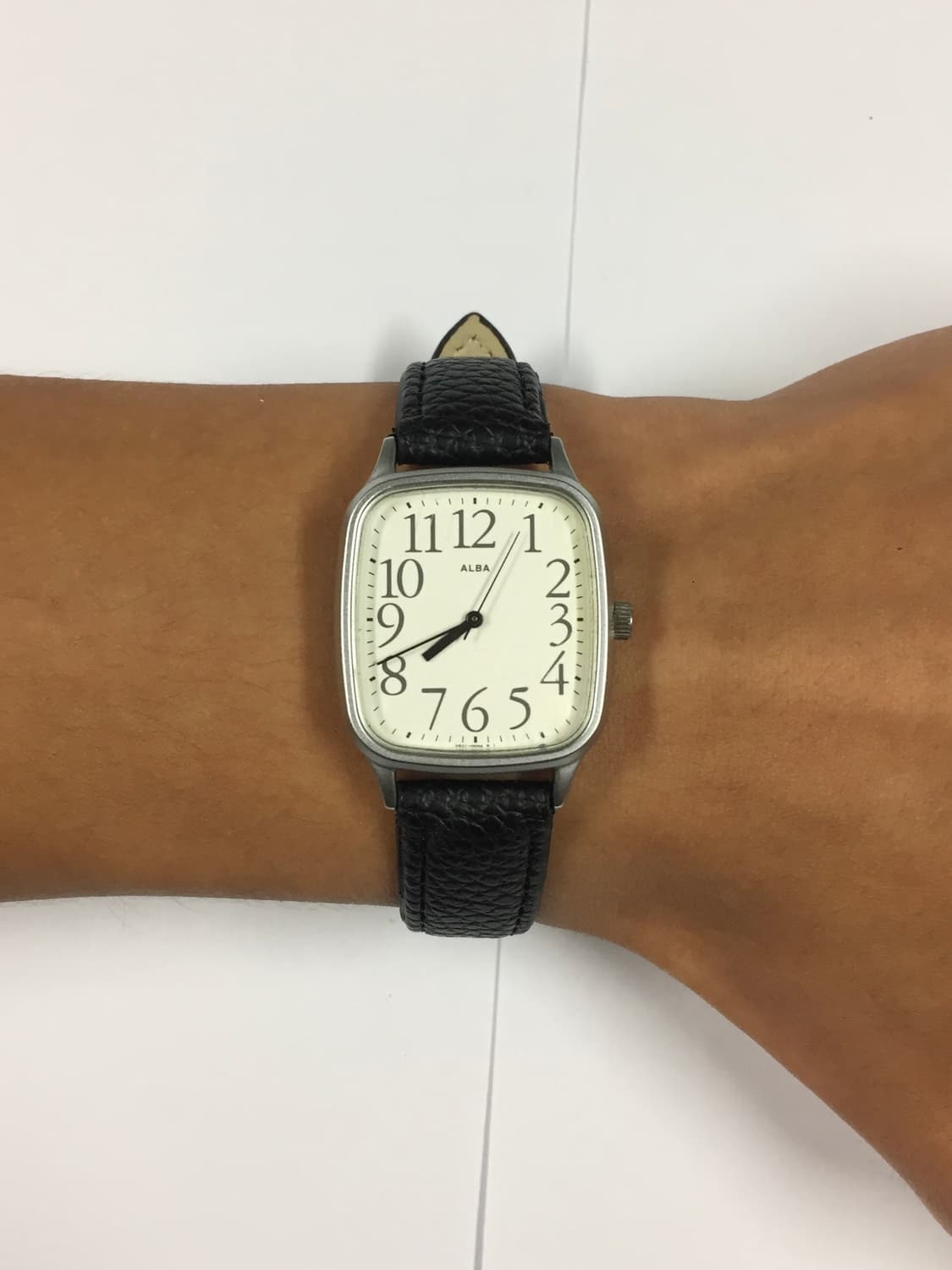 90s seiko alba square arabic quartz 상품이미지2