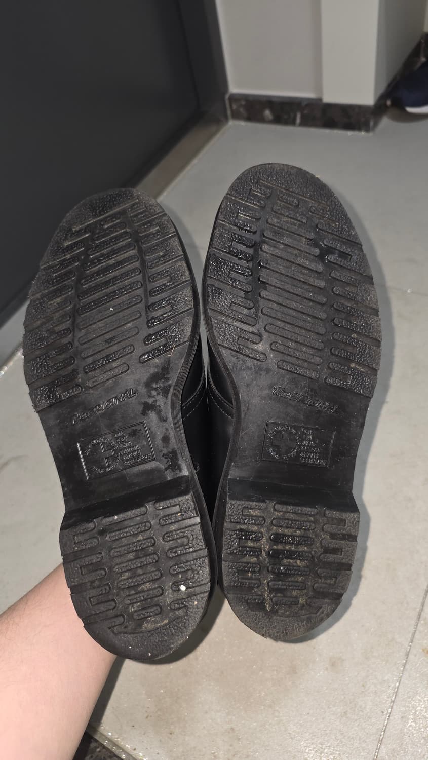 닥터마틴 모노 1461 블랙 250 상품이미지3