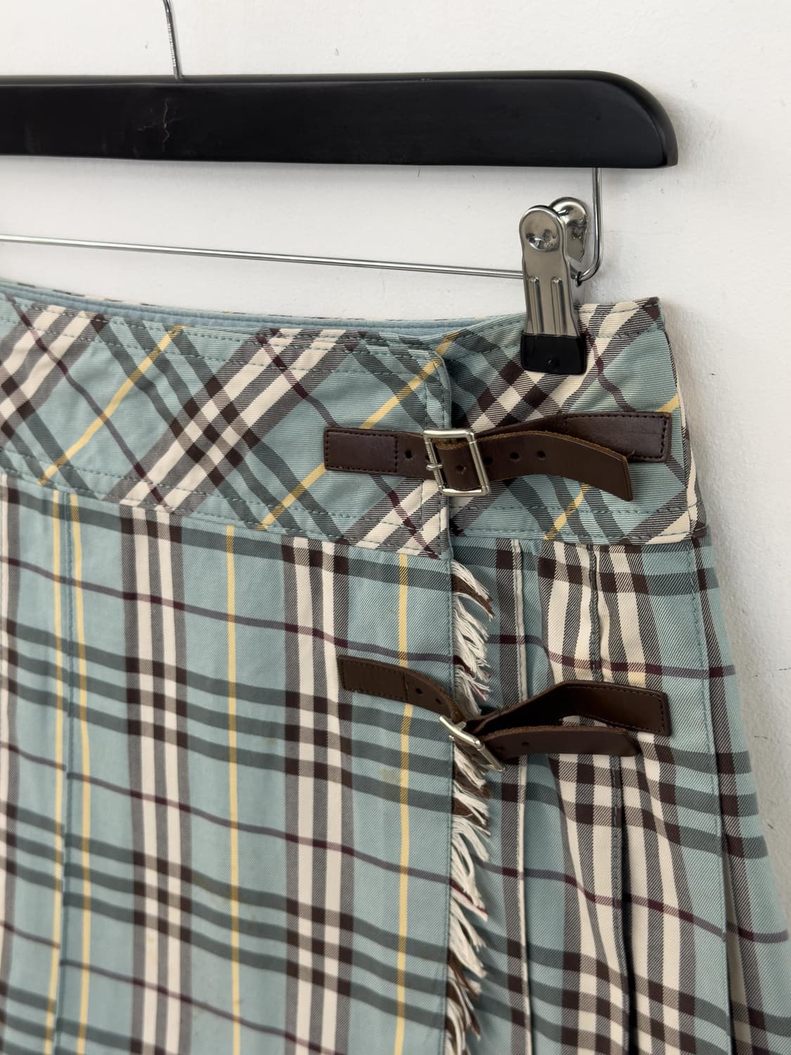 버버리 체크 랩 스커트 상품이미지2