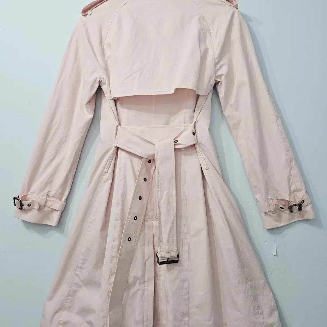 정품 버버리 핑크 트렌치 코트 55 상품이미지3
