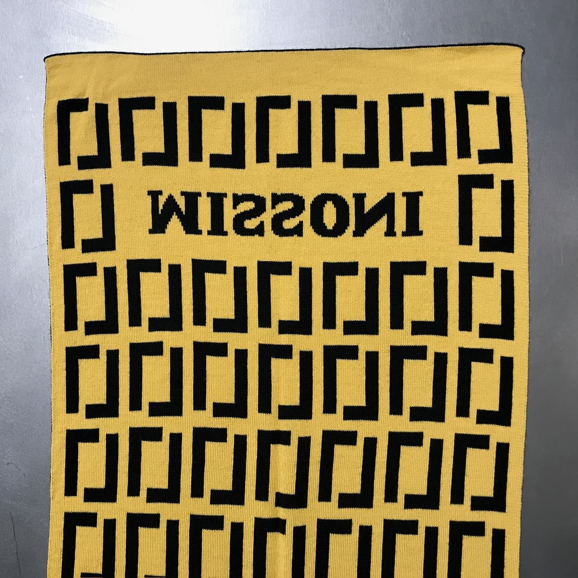 미쏘니 로고 머플러 상품이미지4