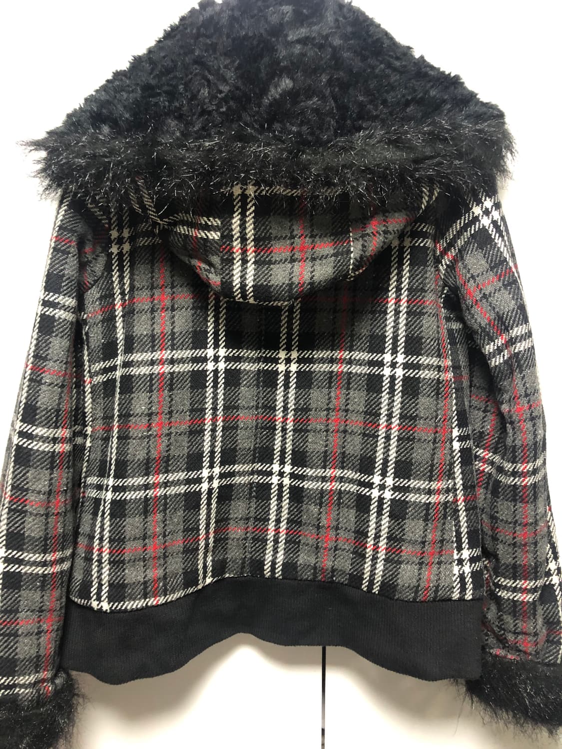 세실맥비 퍼자켓(탈부착 가능) 상품이미지4