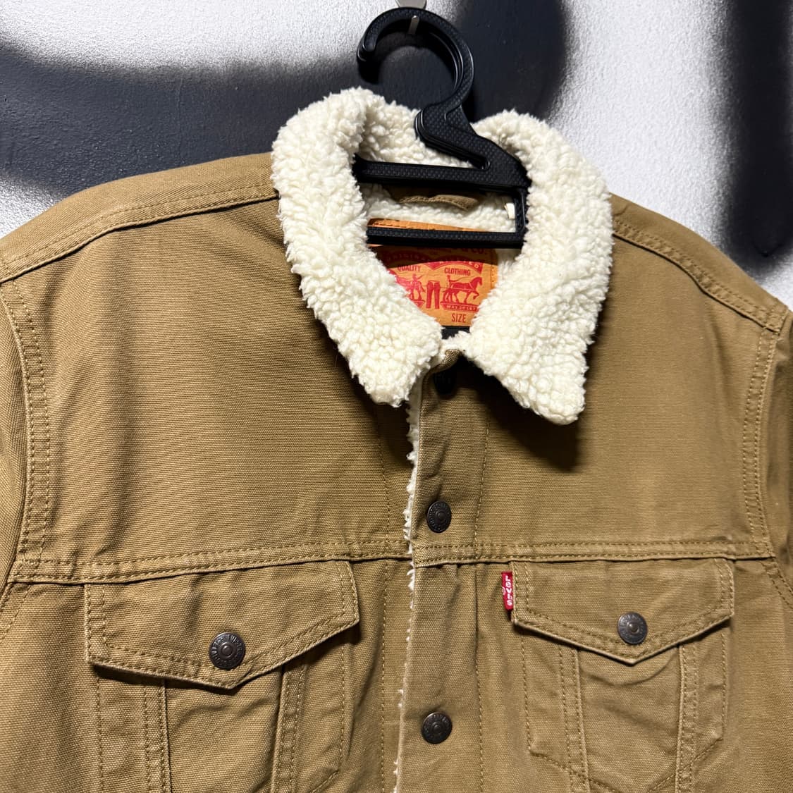 리바이스 쉐르파 데님 크롭 트러커 자켓 상품이미지3