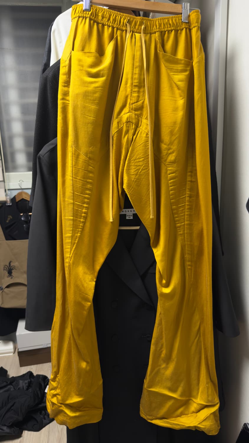 율리우스 팬츠 상품이미지1