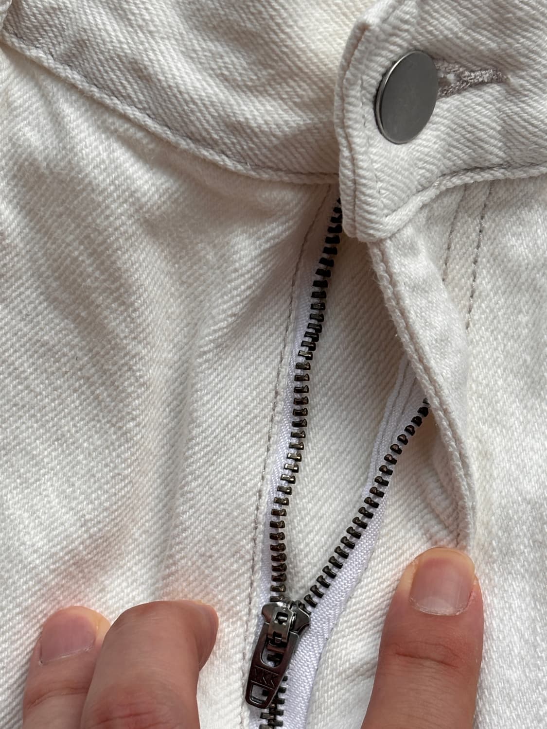 핏 때문에 입는 크림 와이드 진 31-32 상품이미지2