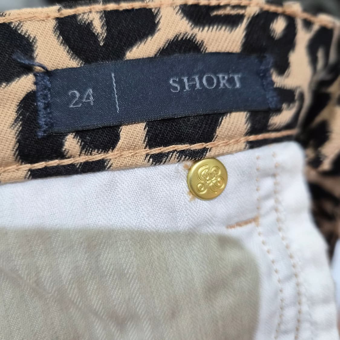 쥬시 꾸뛰르 레오파드 프린트 숏팬츠 상품이미지5