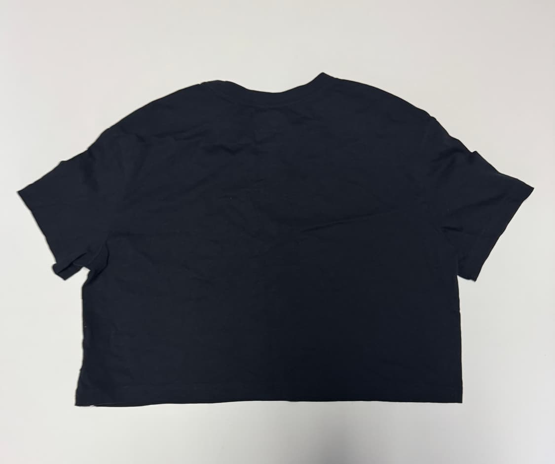 여성 나이키 Nike 빅 로고 크롭 반팔 티셔츠 L 블랙 상품이미지2