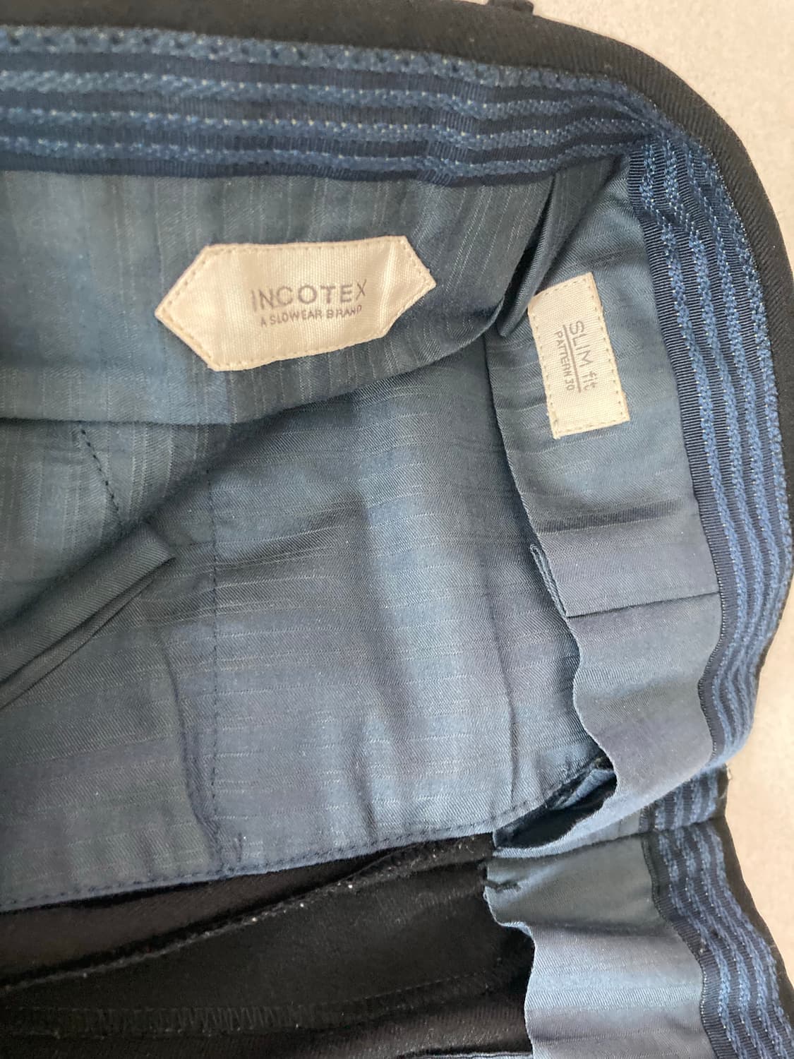 INCOTEX 슬림핏 블랙 슬랙스 48 상품이미지3