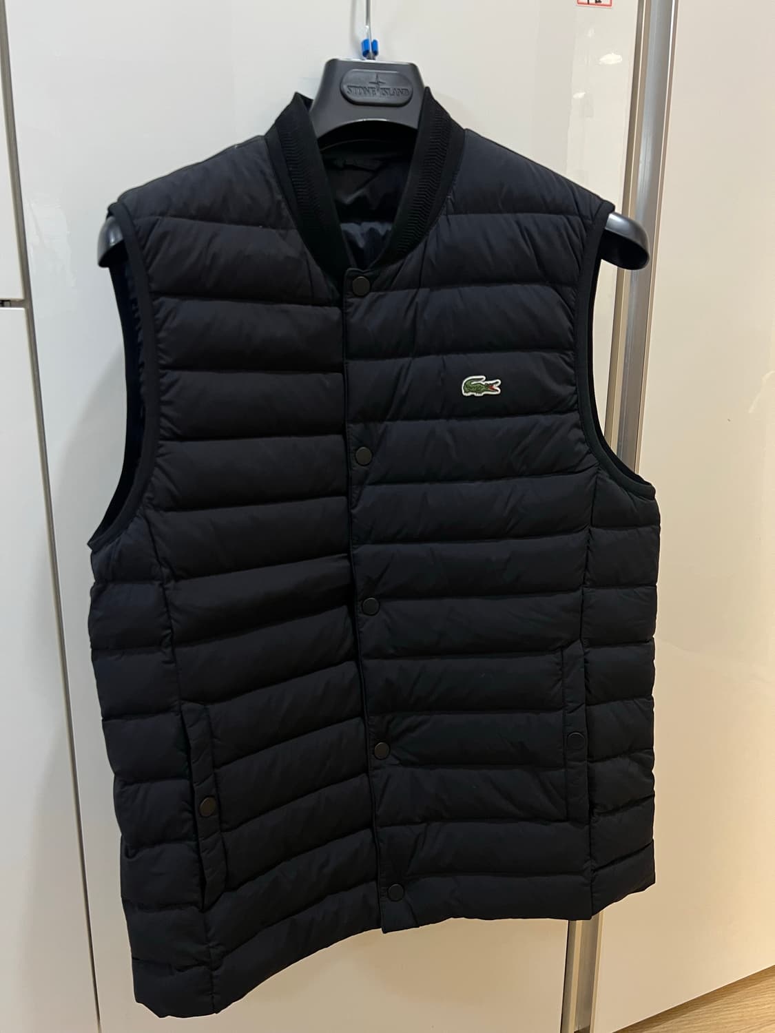 라코스테 패딩조끼 100-슬림105 (새상품급) 상품이미지1