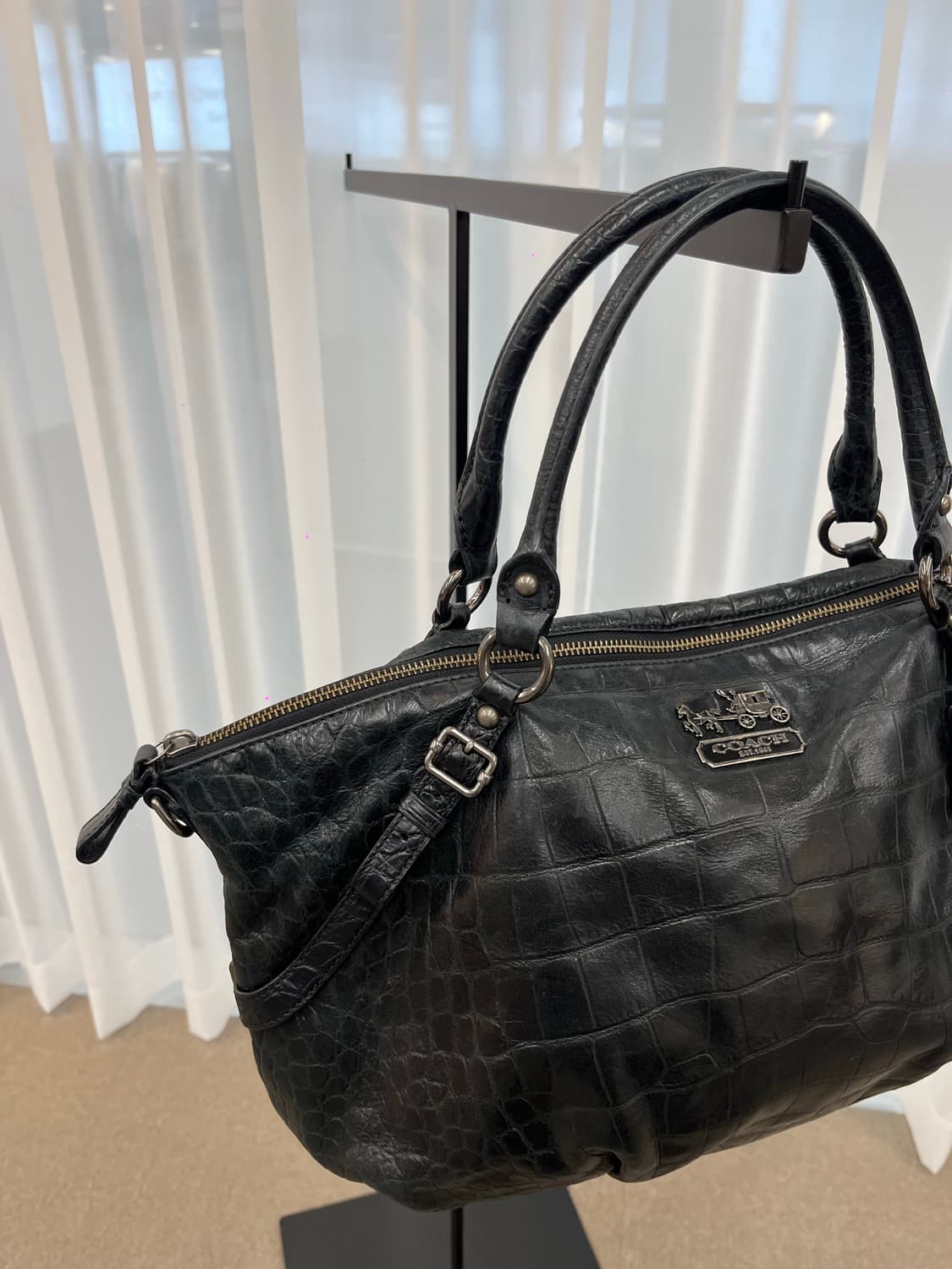 Coach Crocodile Pattern Leather Shoulder 상품이미지3