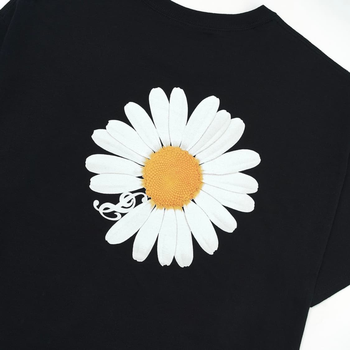 피스마이너스원 마마 어워즈 반팔 티셔츠 블랙 상품이미지3