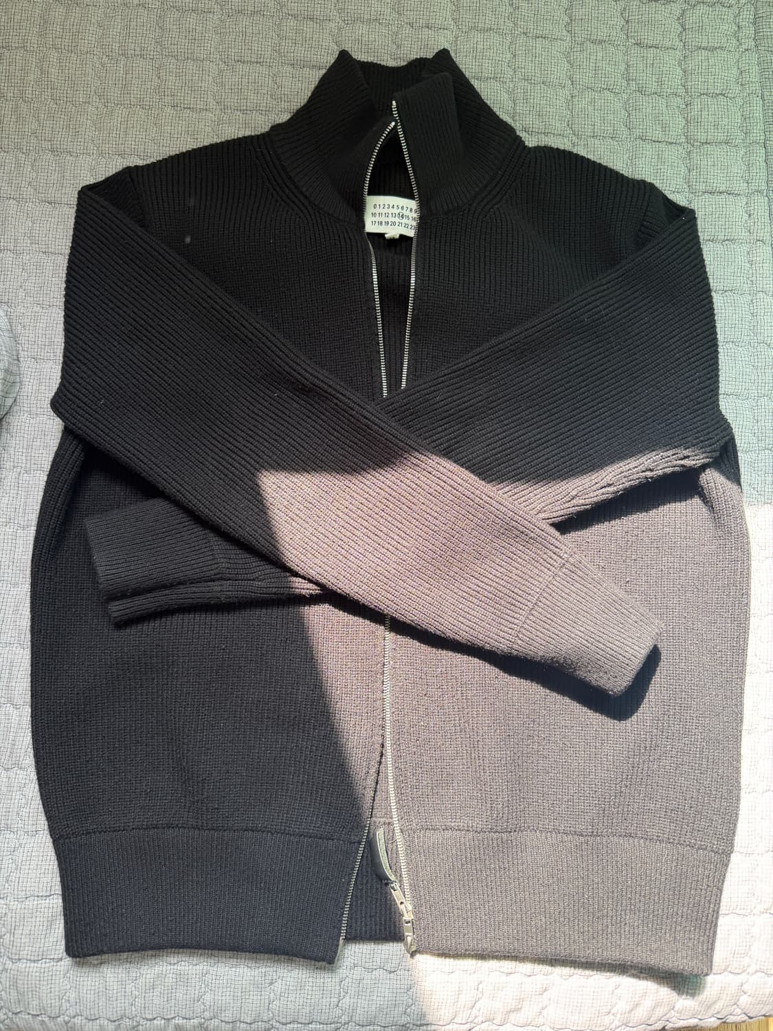 마르지엘라 니트집업 L (Black) 상품이미지1