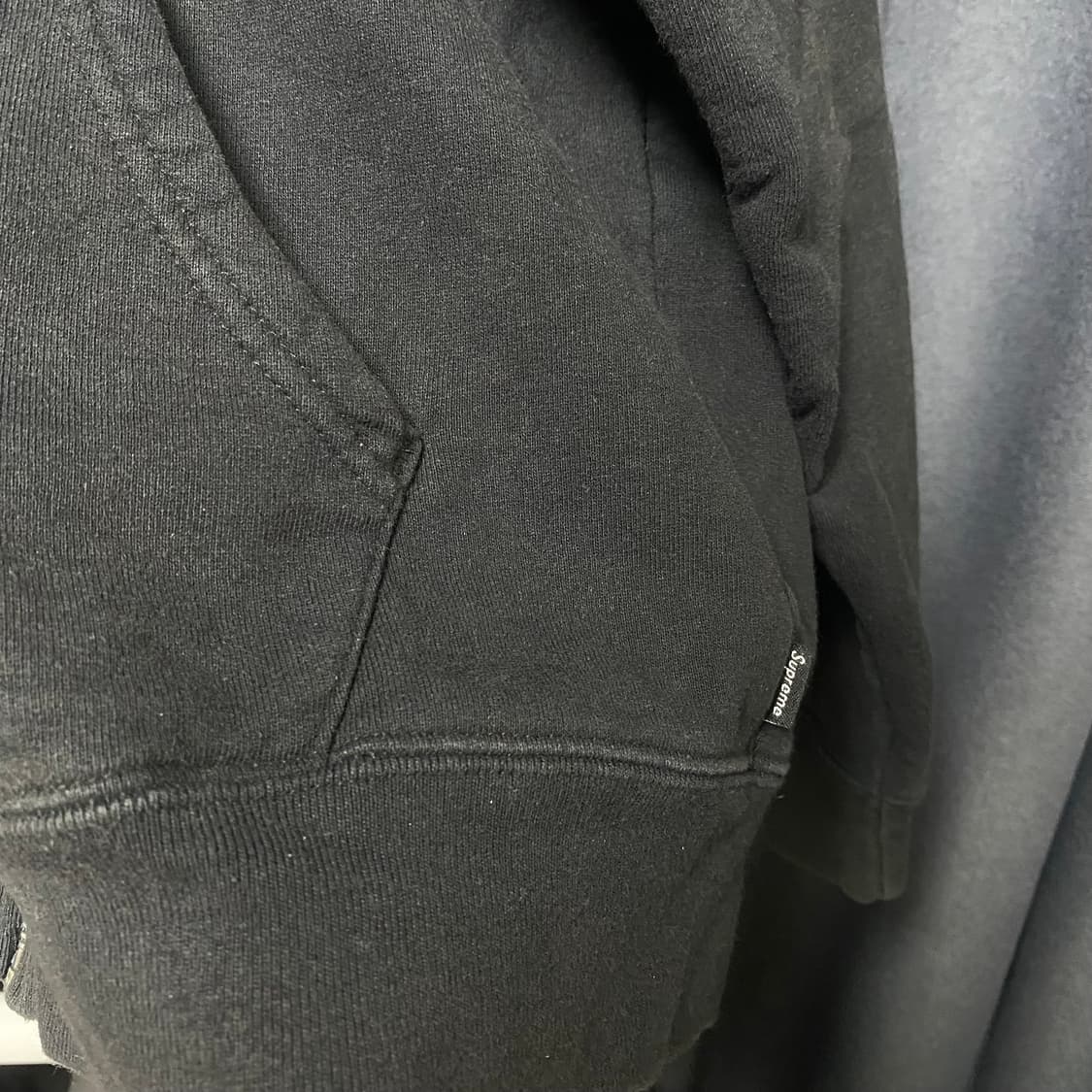 슈프림 로고 후드집업 M 상품이미지3