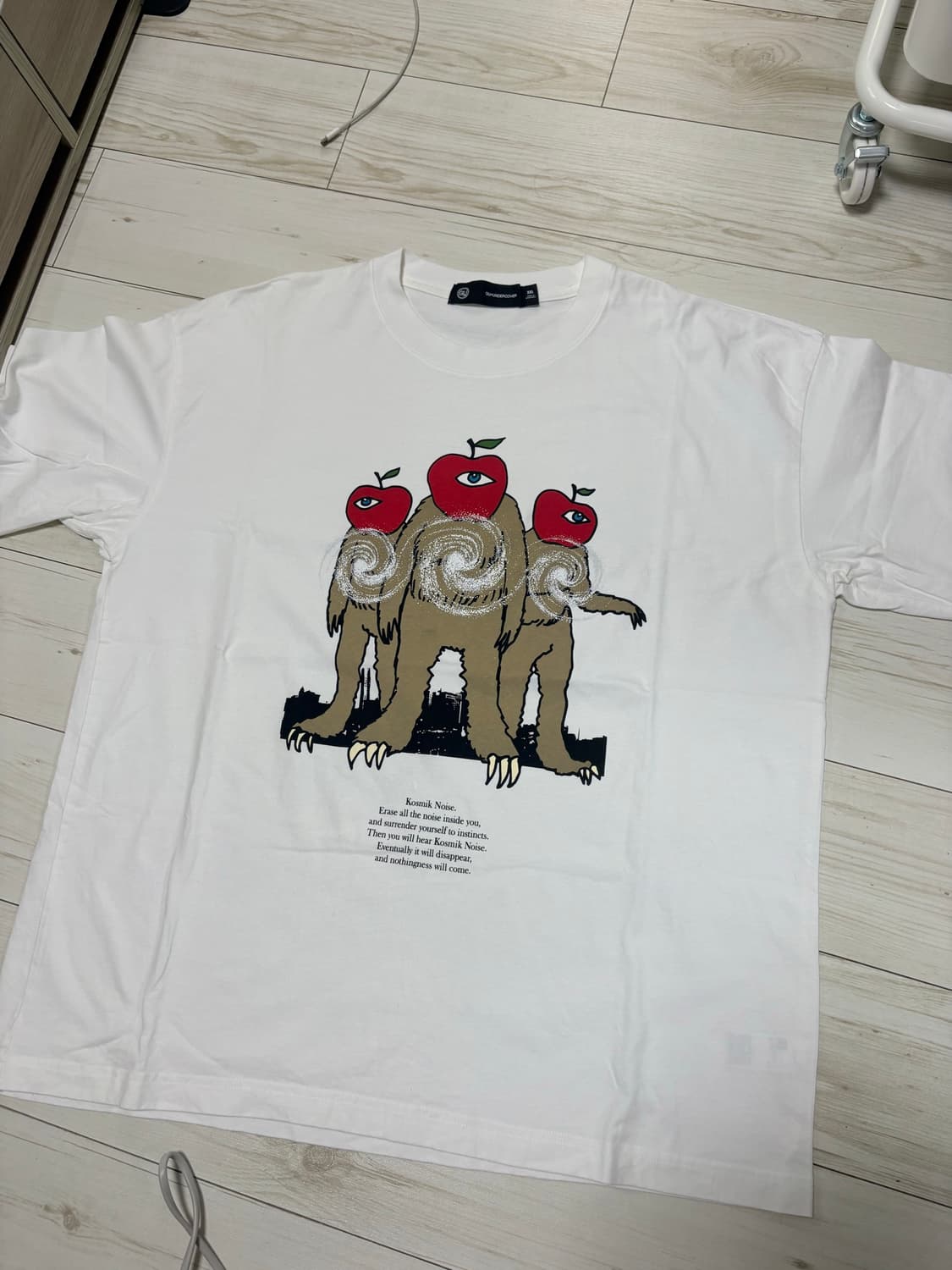 Gu 언더커버 화이트 티셔츠 2XL(착용샷있음) 상품이미지2