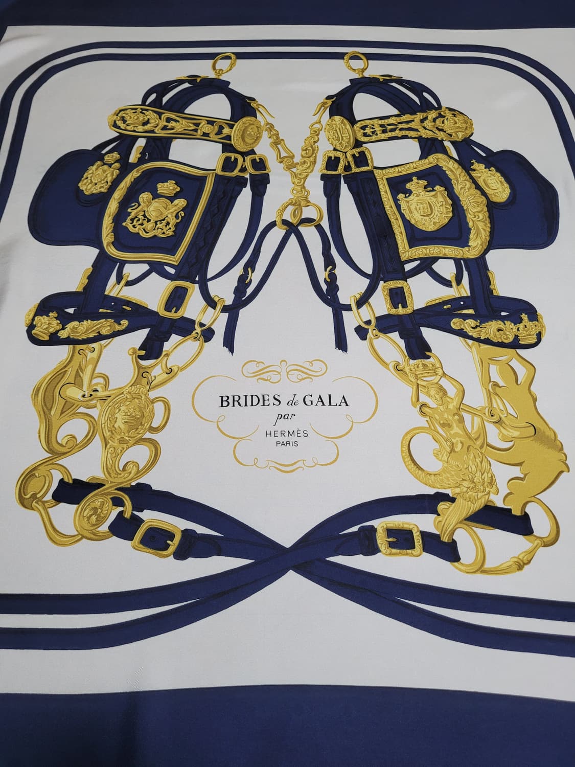 정품 에르메스 까레 실크 스카프 상품이미지1