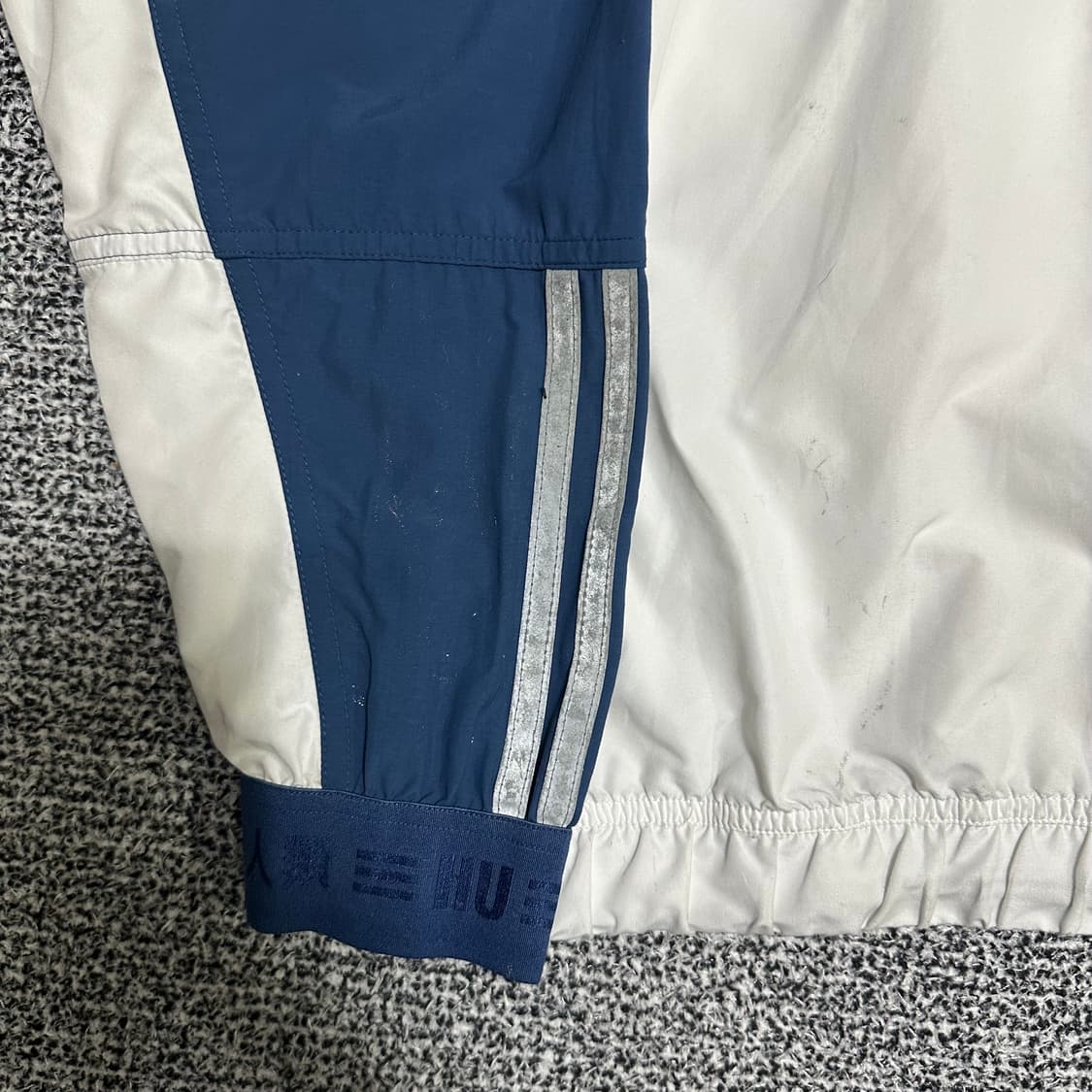 아디다스 x 퍼렐윌리엄스 16fw 인간성 아노락 상품이미지5