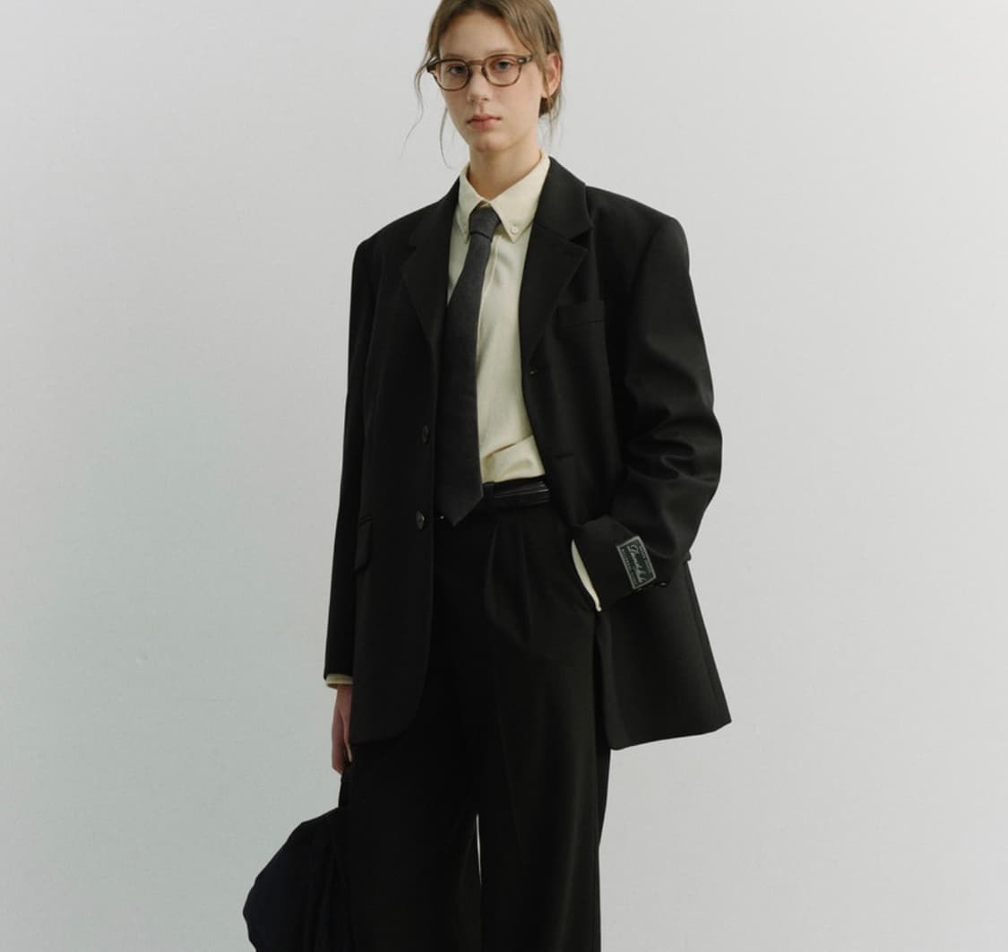 던스트 UNISEX 3 BUTTON CASHMERE JACKET 팝니다. 상품이미지2