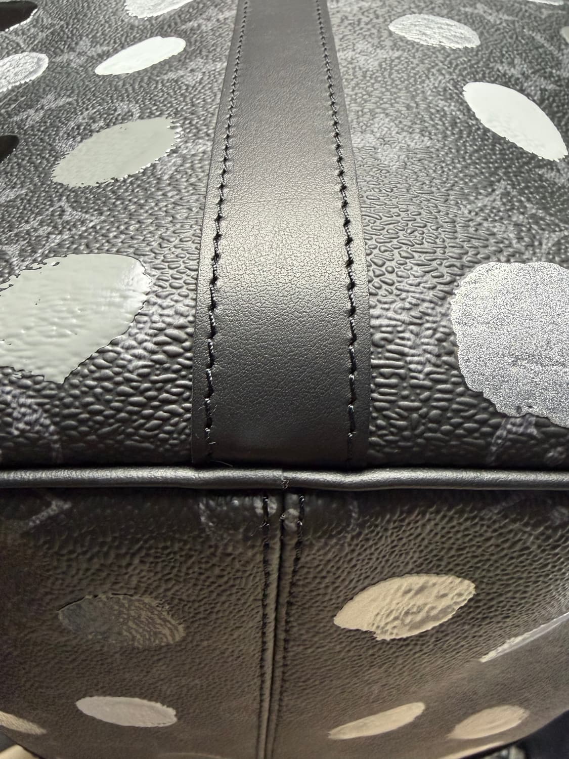 루이비통 X 쿠사마 키폴 55 상품이미지8