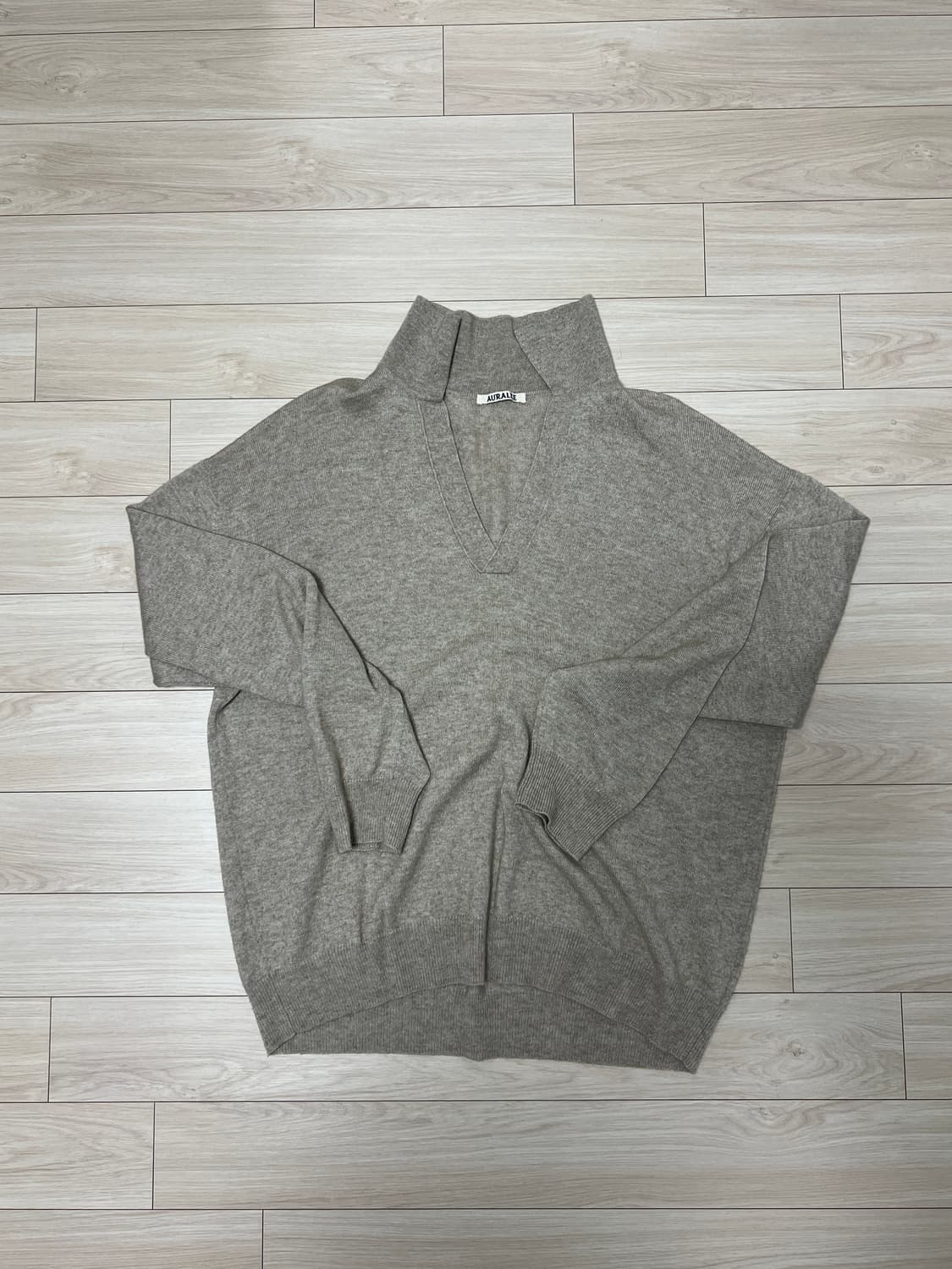 오라리 캐시미어 실크 니트 상품이미지1