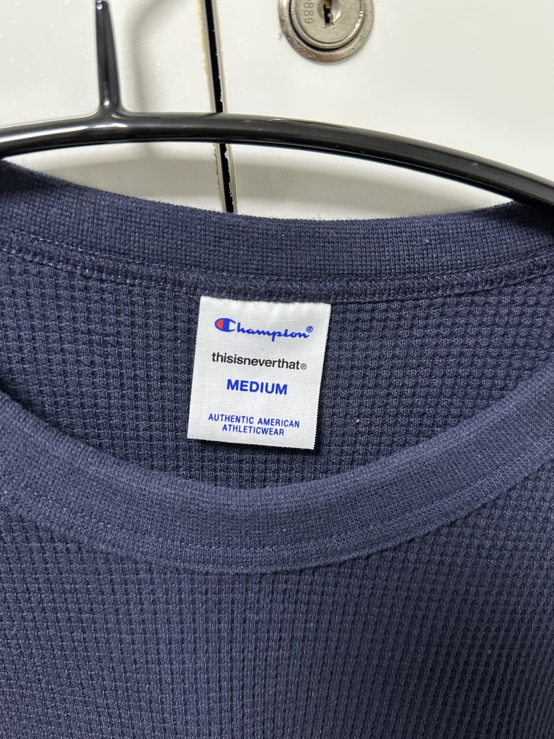 챔피온 x 디스이즈네버댓 콜라보 맨투맨 크루넥 상품이미지2