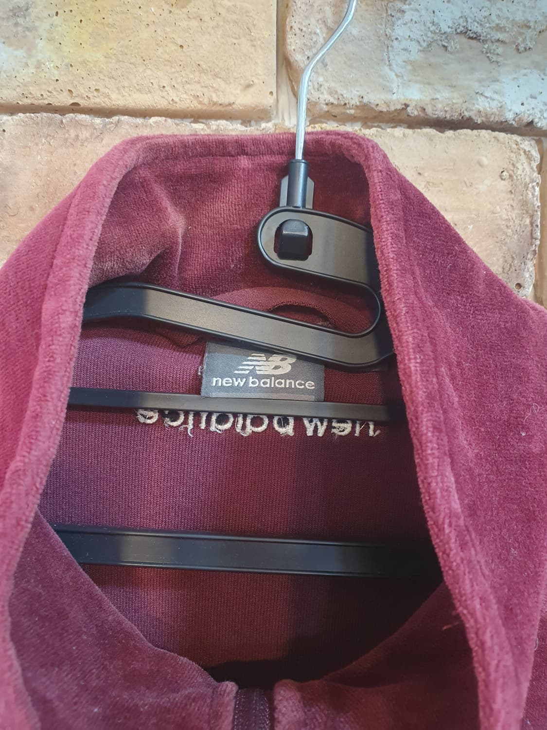 뉴발란스 벨벳 트랙 자켓 버건디 105 상품이미지5