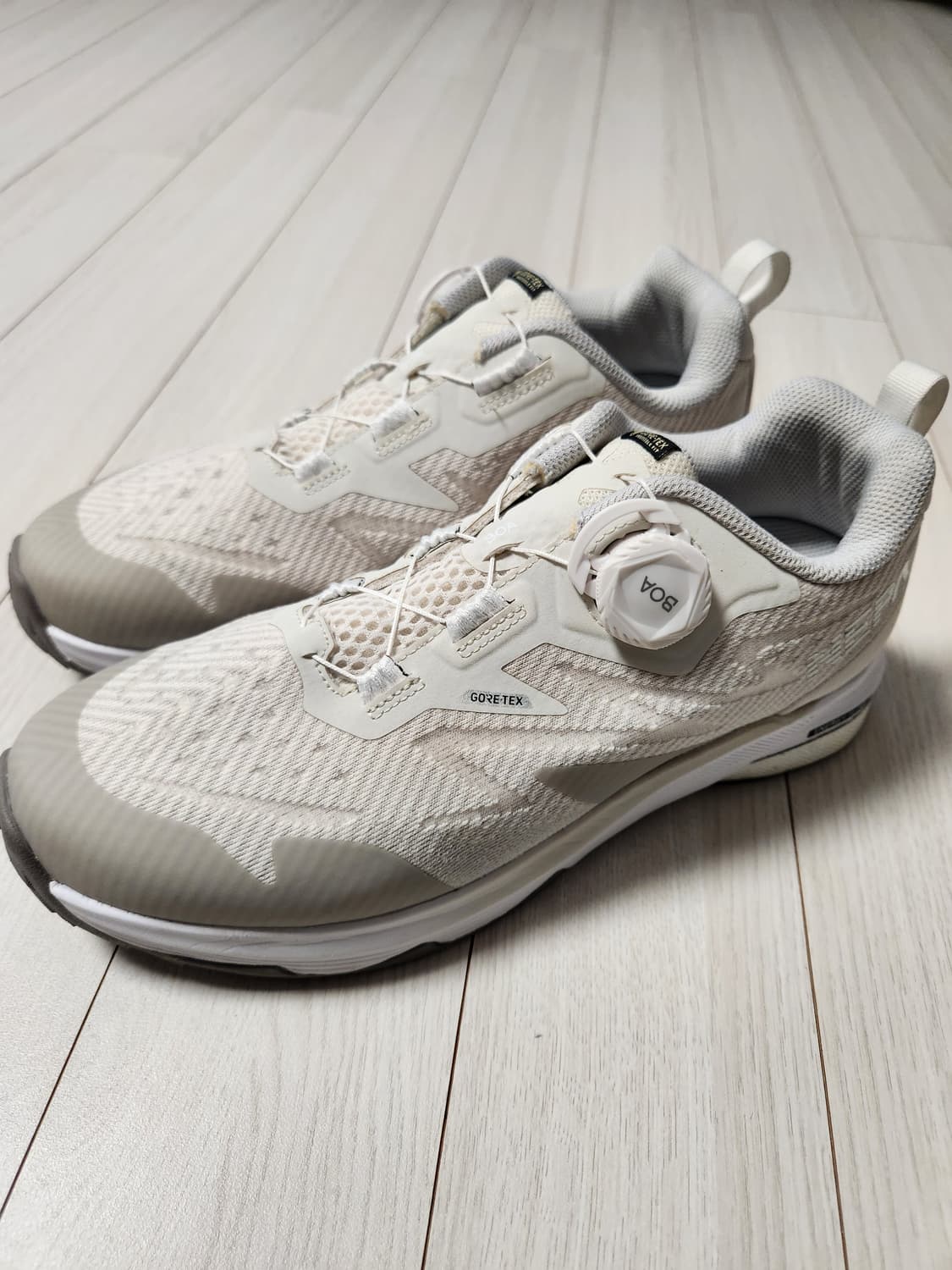 네파 남녀공용 다이얼 휘슬라이저 고어텍스 하이킹화 7KC7620-A03  상품이미지2