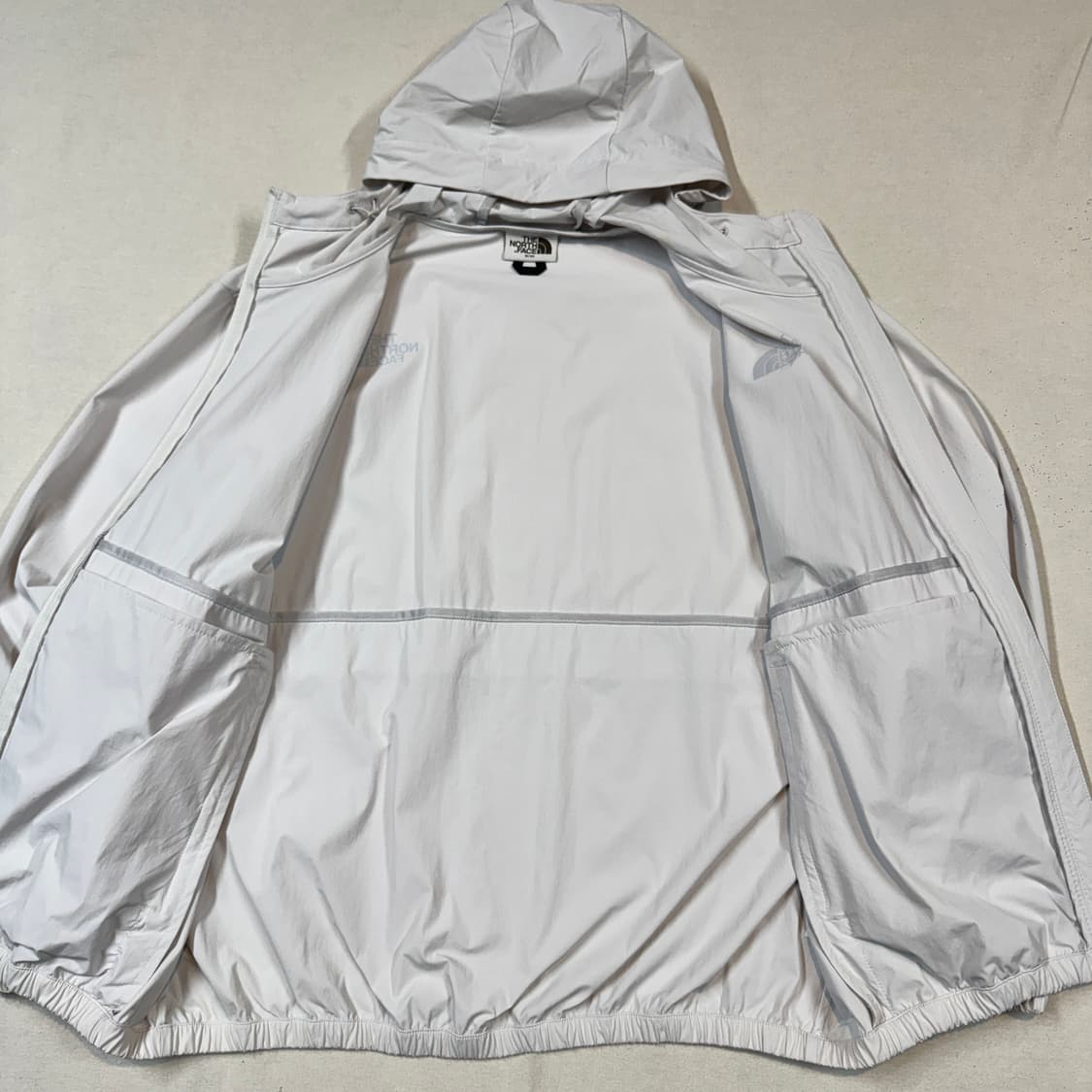 M) 노스페이스 기능성 화이트 바람막이 후드 자켓 상품이미지5