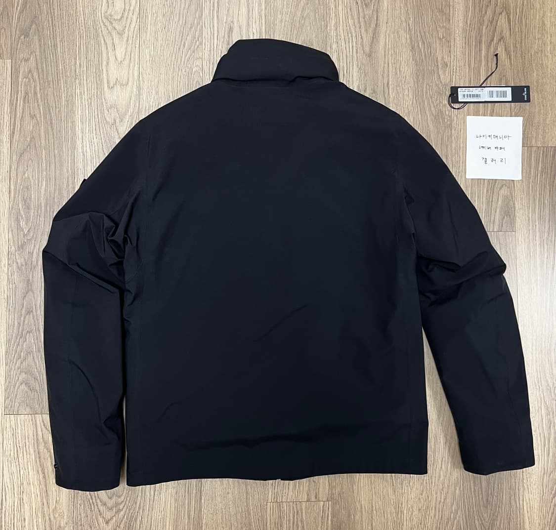 [M] 스톤아일랜드 고스트피스 탱크 자켓 블랙 상품이미지7