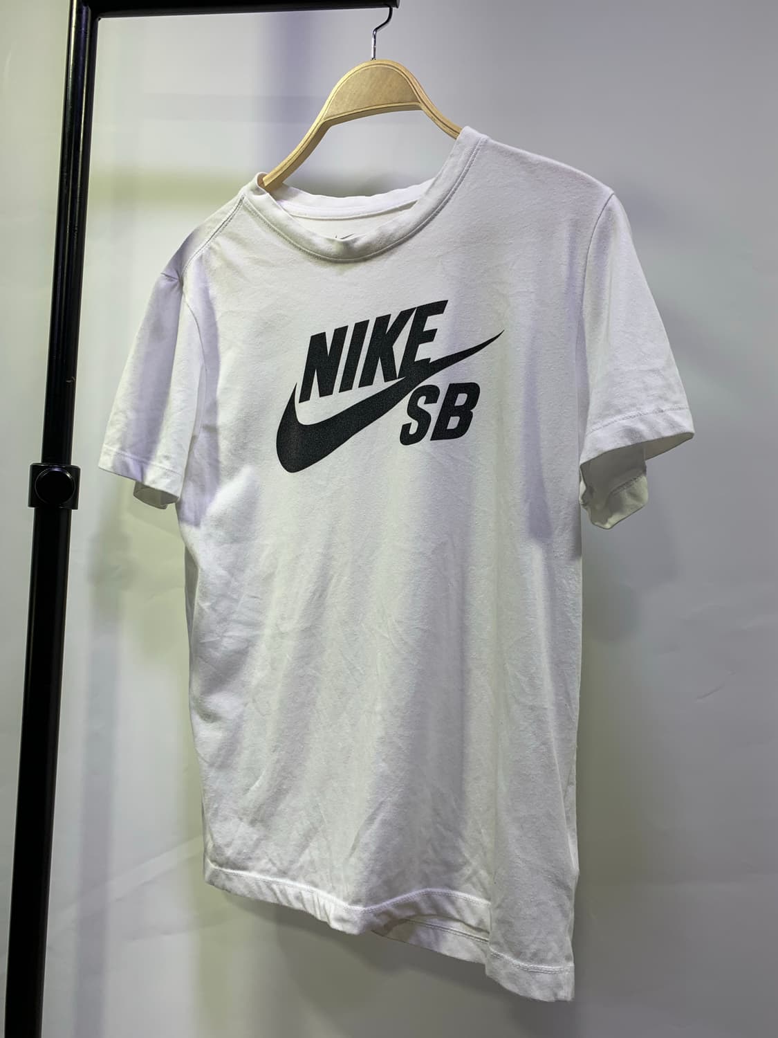 나이키 sb빅로고 반팔티셔츠 판매합니다 상품이미지2