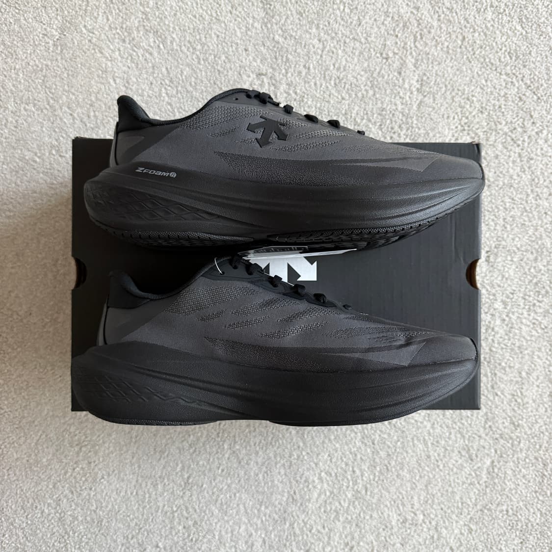 데상트 에너자이트 슈퍼 V5 러닝화 275 상품이미지3