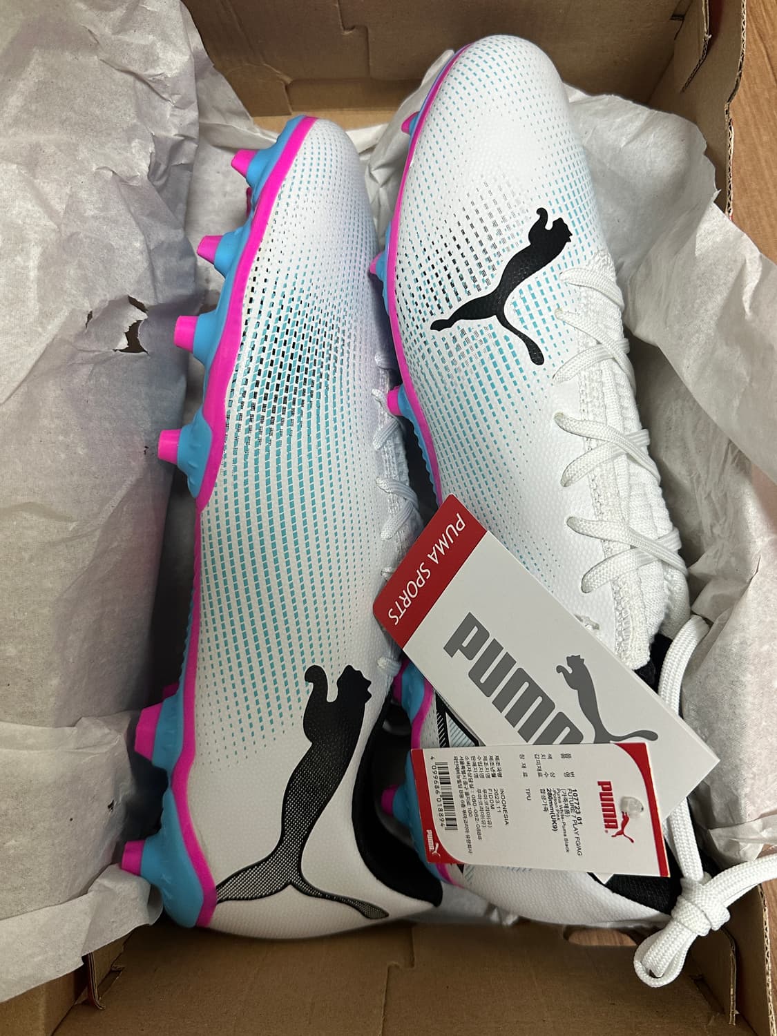 초특가 정리 새상품 푸마 퓨처 7 플레이 축구화  포이즌 핑크 상품이미지2