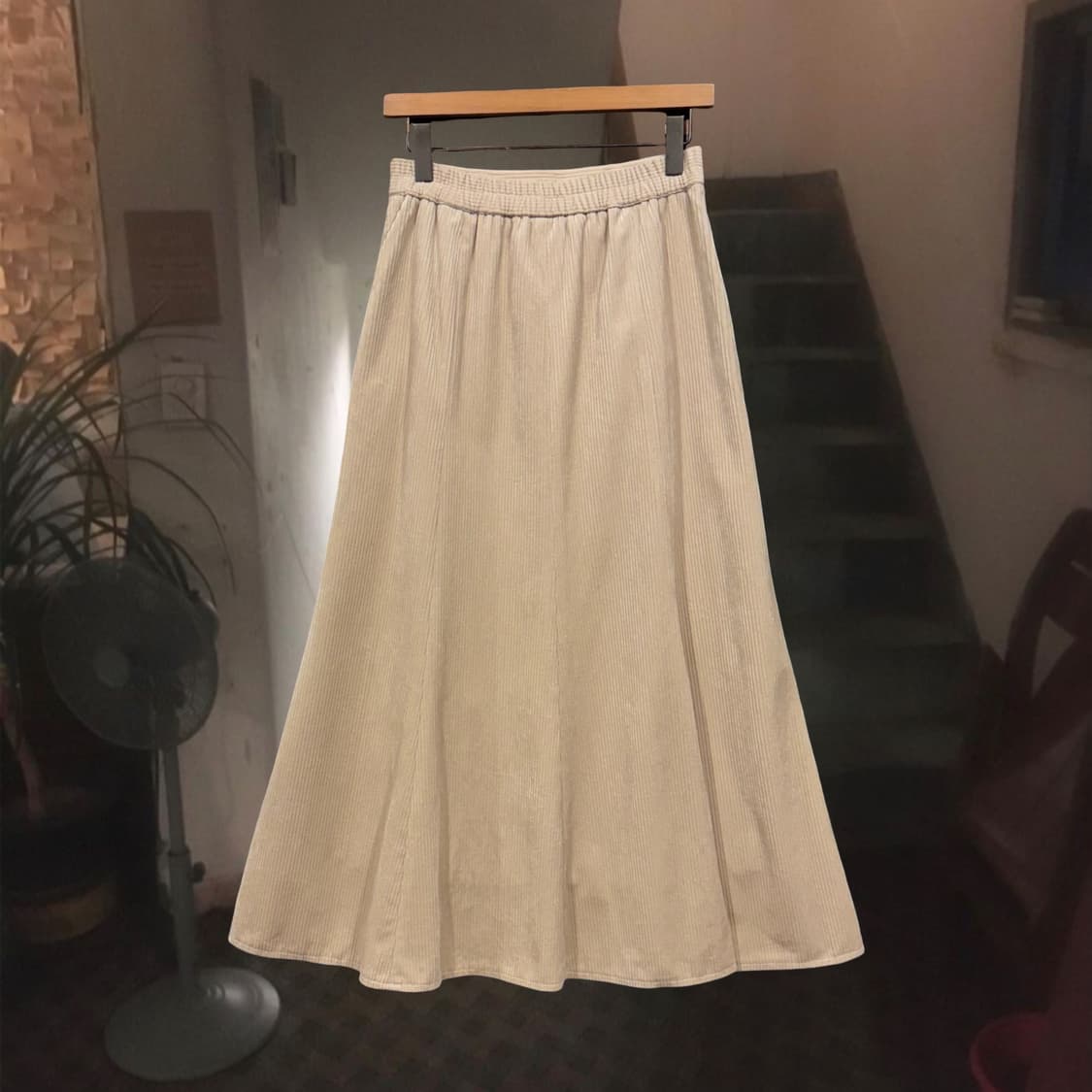 빈티지 베이지 코듀로이 사이드 버튼 롱 스커트 상품이미지2