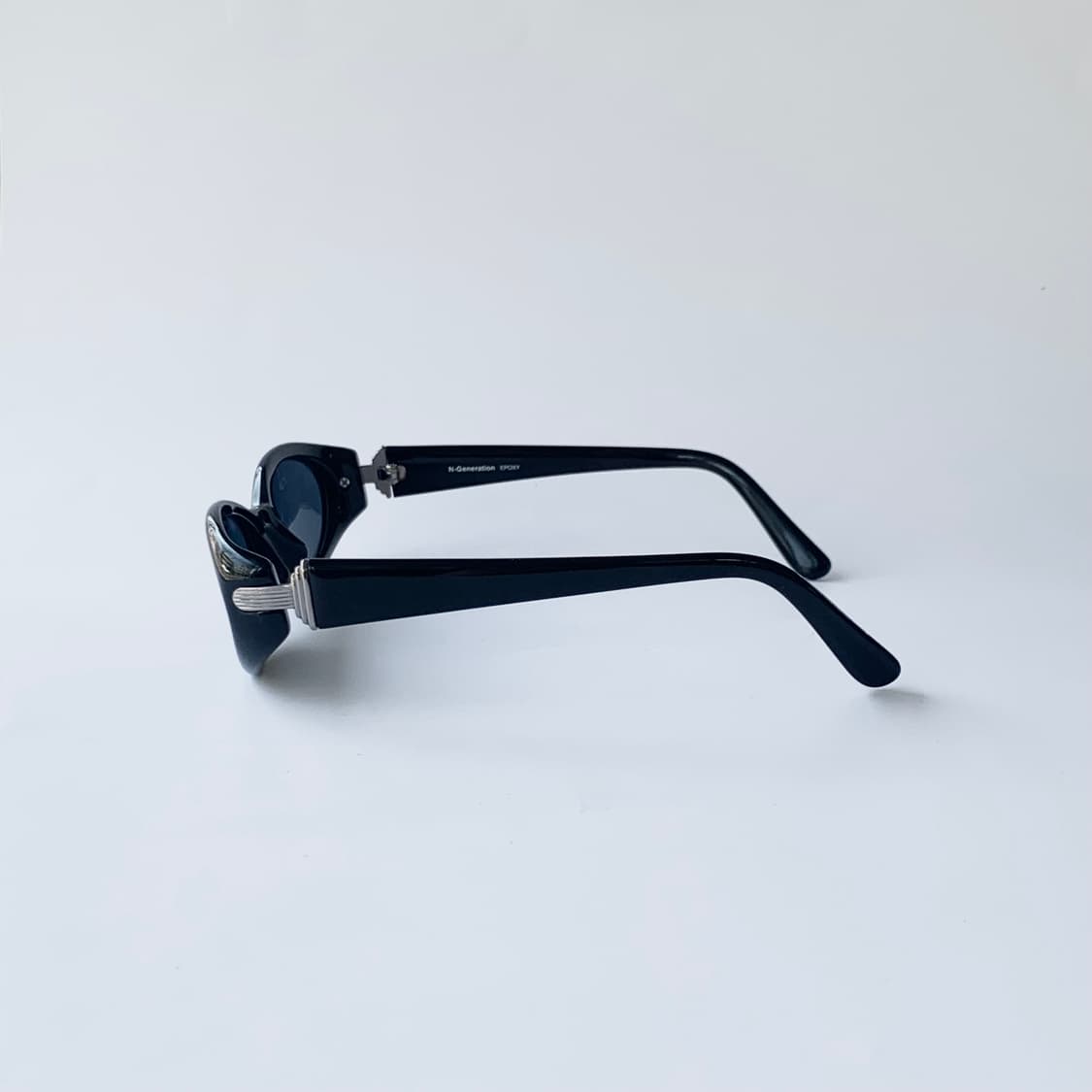 957 블랙 실버포인트 뿔테 오벌 선글라스 상품이미지4